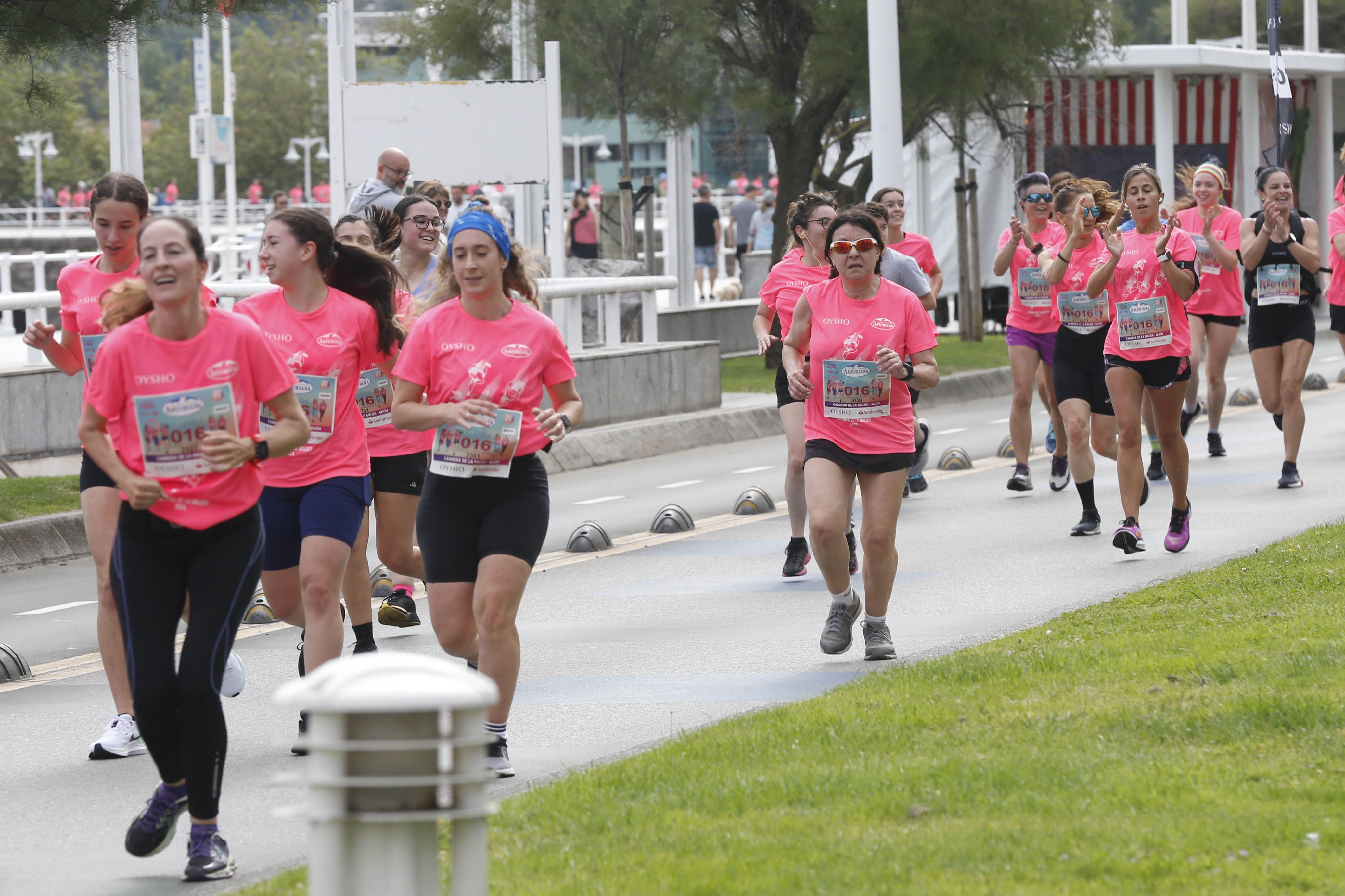 Todas las fotos de la Carrera de la Mujer de Gijón 2024. 3350.