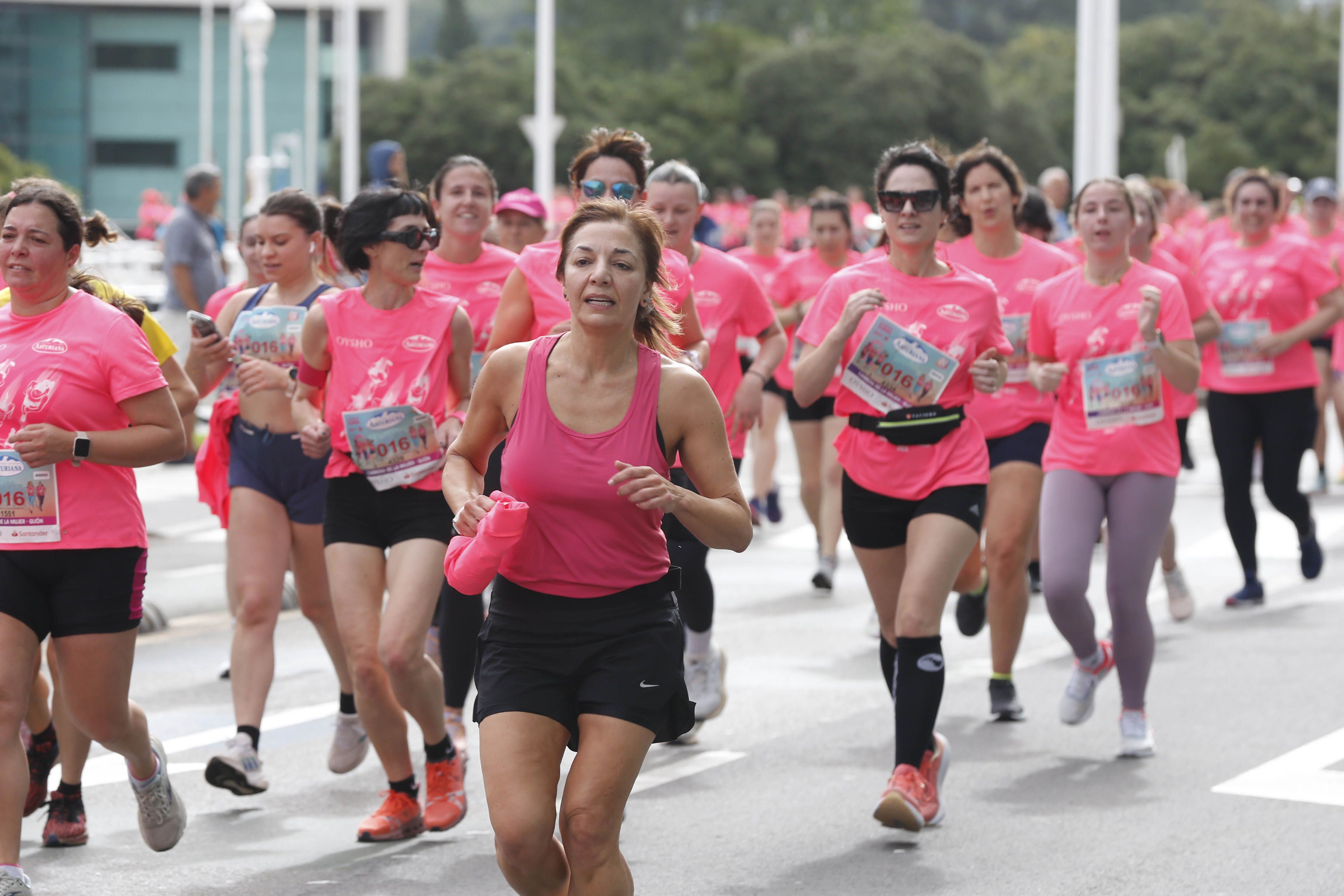 Todas las fotos de la Carrera de la Mujer de Gijón 2024. 3402.