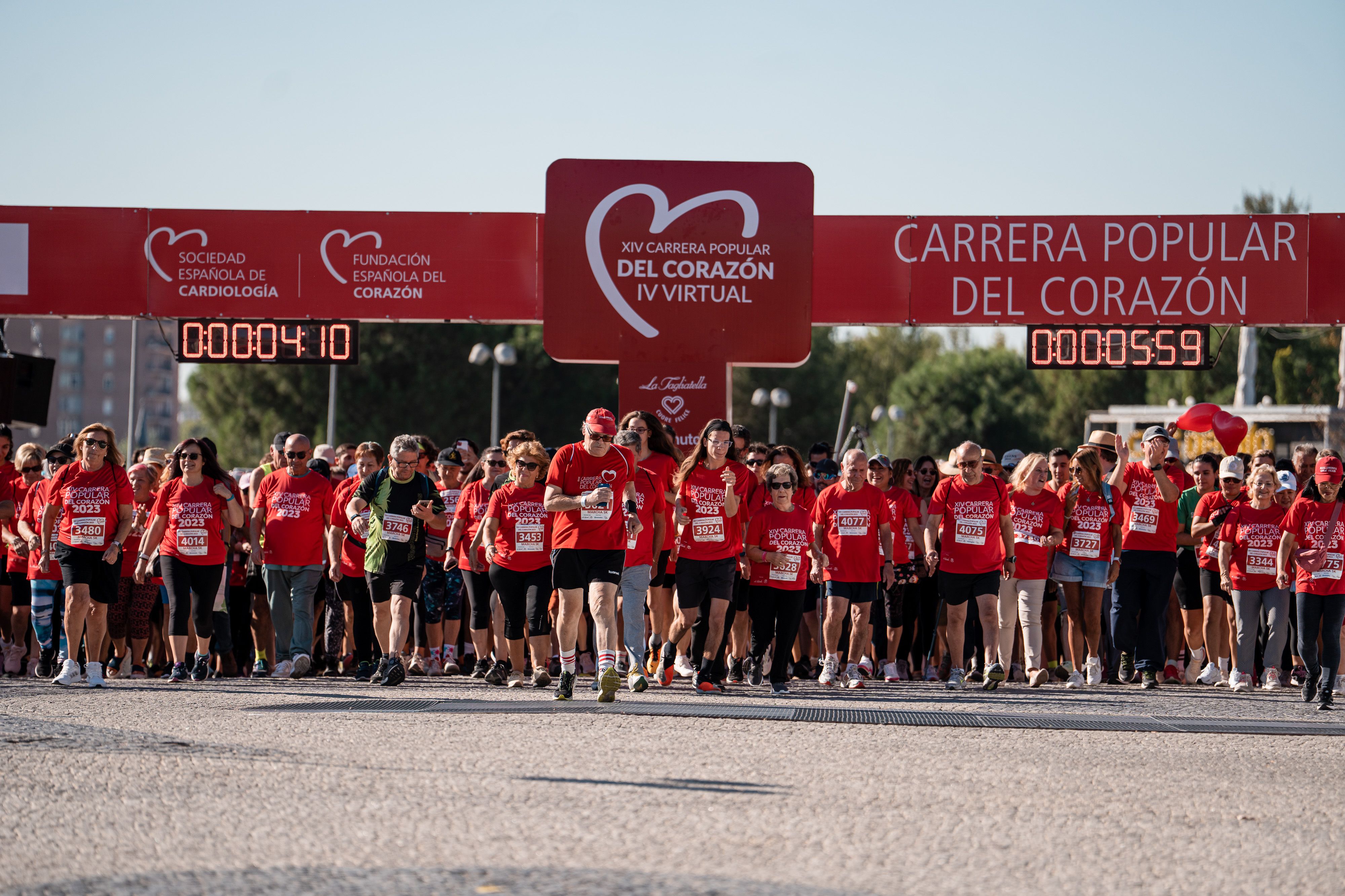 La Carrera Popular del Corazón es mucho más que running: la marcha de 4,5 km es uno de sus grandes momentos. LASTLAP La Carrera Popular del Corazón es mucho más que running: la marcha de 4,5 km es uno de sus grandes momentos. LASTLAP