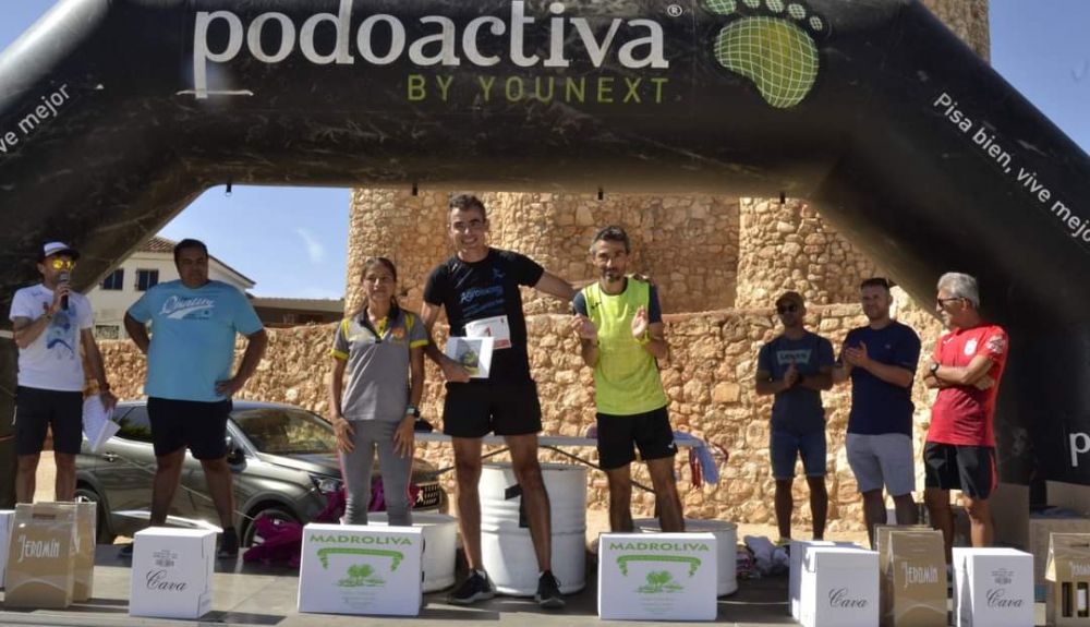 Jesús España (camiseta amarilla en la imagen) será homenajeado en la Carrera Popular Agromadrid 2024