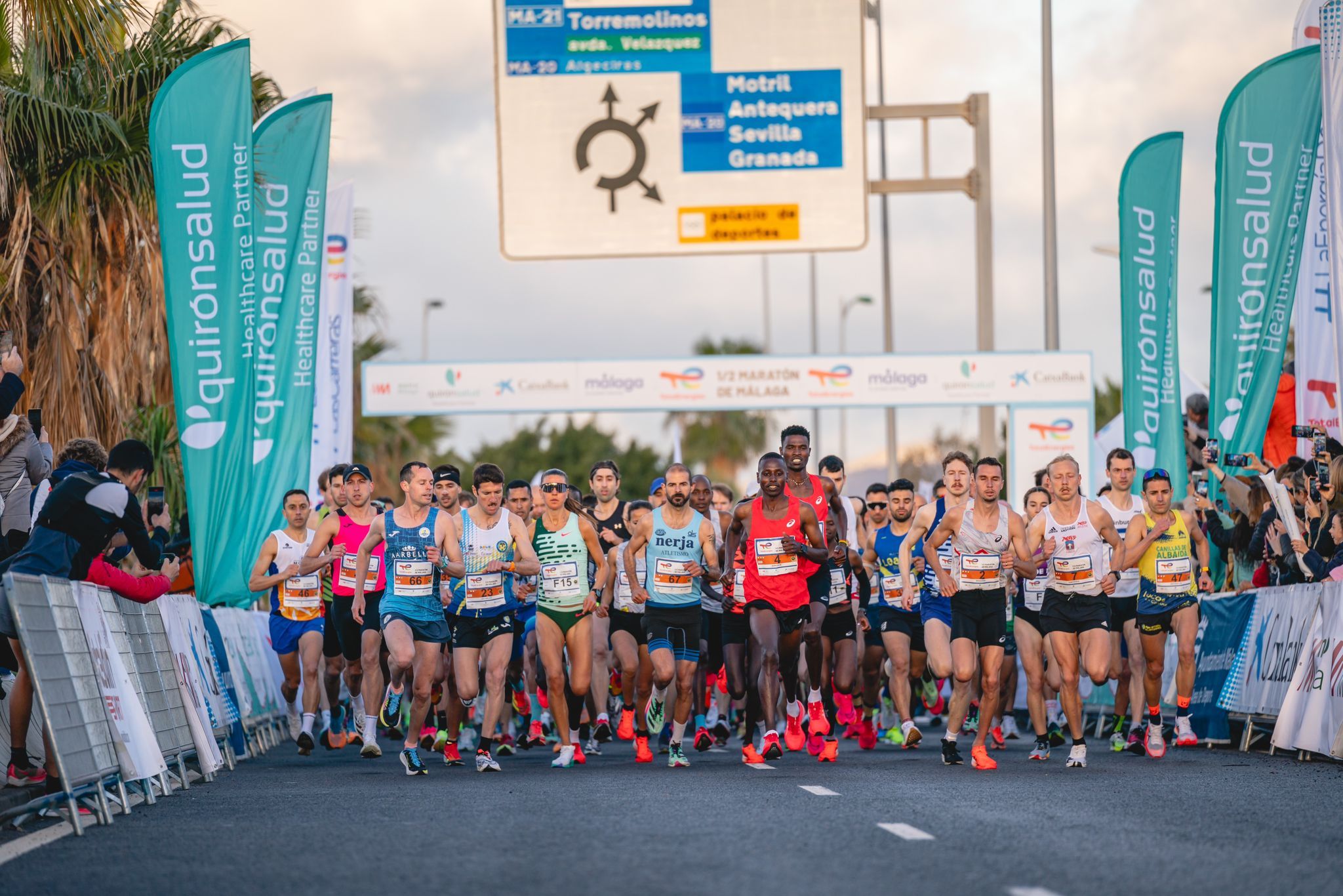 Momento de la salida del TotalEnergies ½ Maratón de Málaga 2025