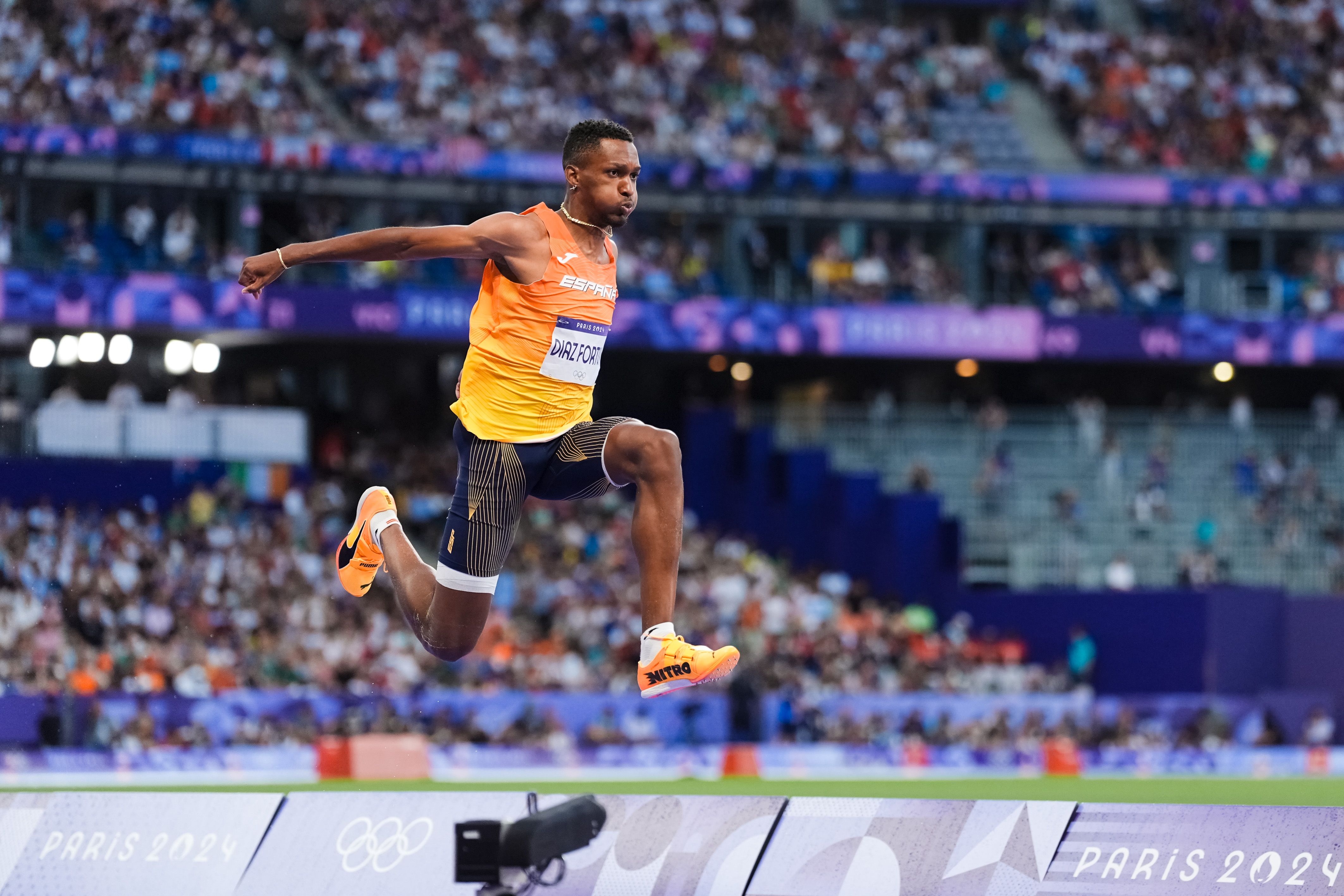 Con apenas 23 años, Jordan Díaz tiene todos los ingredientes para convertirse en el mejor saltador de triple de todos los tiempos. Después de quedarse a un palmo del récord del mundo en el Europeo, ganó el oro olímpico por dos centímetros a su archirrival Pedro Pablo Pichardo, con un concurso brillante y tres saltos de más de 17.80 metros.  SPORTMEDIA