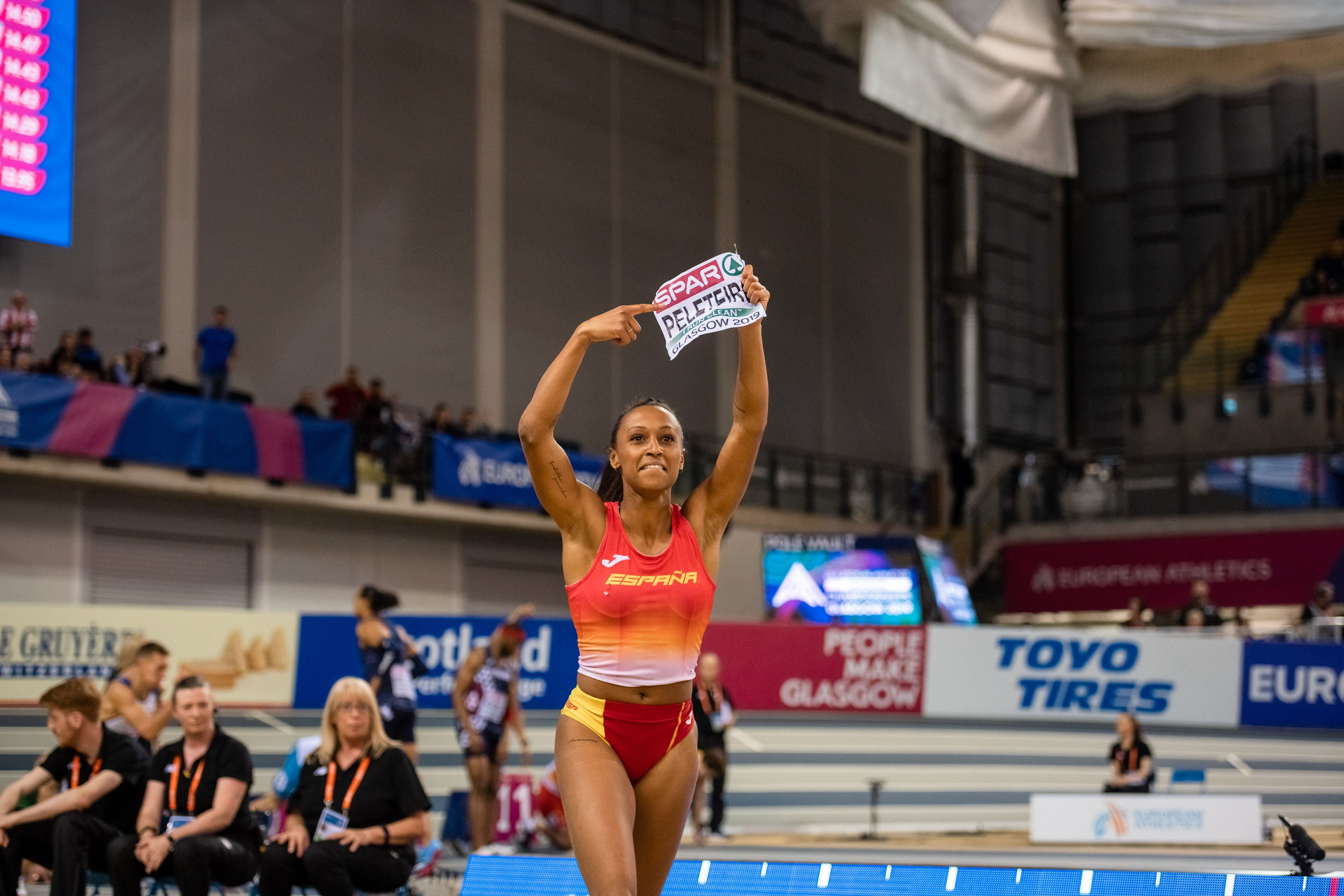 Ana Peleteiro con su dorsal de campeona de Europa en Glasgow 2019. SPORTMEDIA.