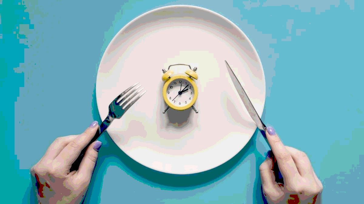 ¿Por qué si saltarse las comidas es malo los expertos en salud recomiendan el ayuno?