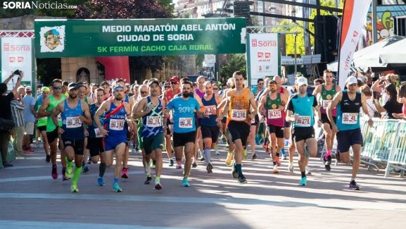 Salida de la Media Maratón Abel Antón