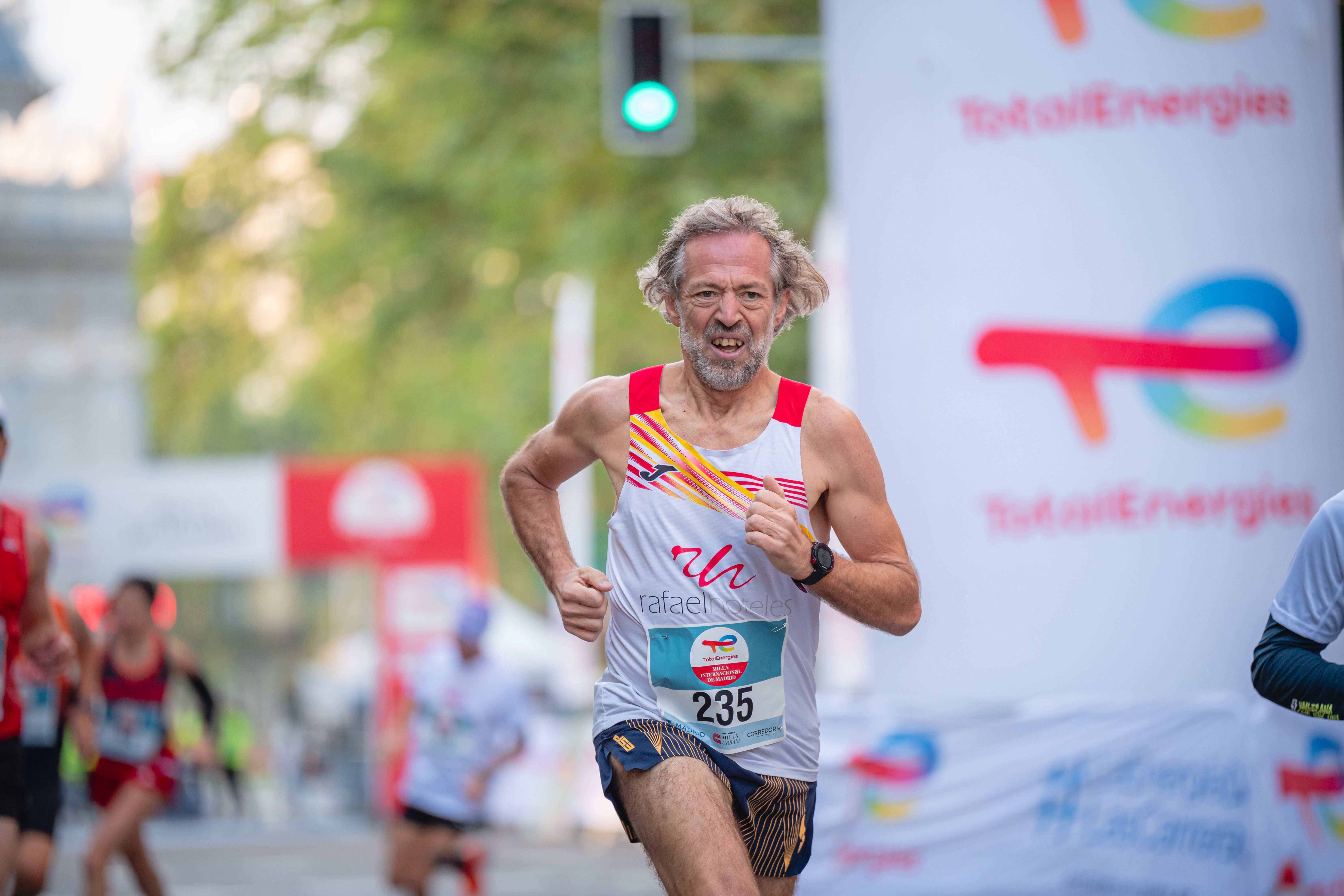 Las mejores fotos de la TotalEnergies Milla de Madrid 2024, celebrada en plena Calle Serrano. VSM PHOTOEVENTS. 5