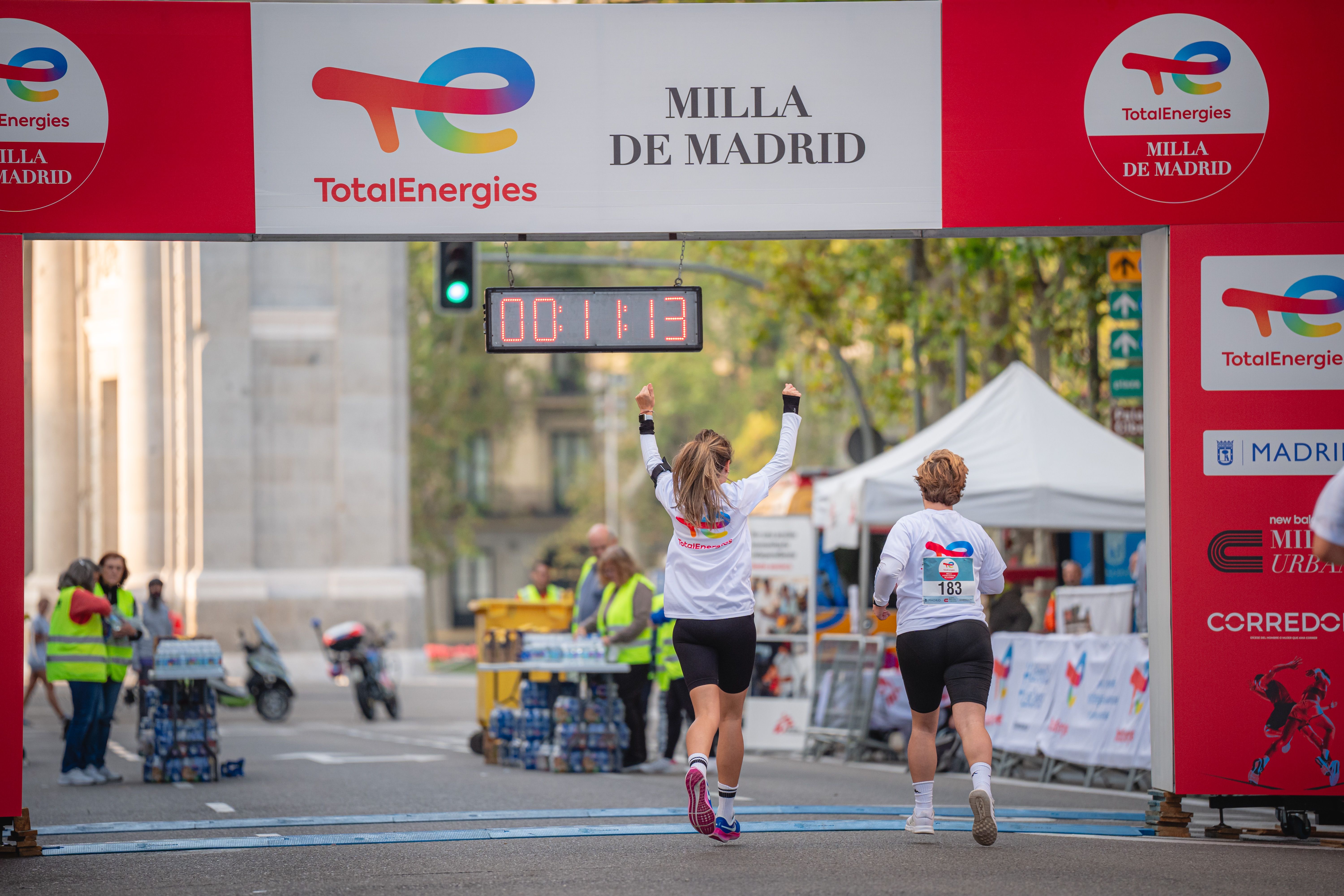 Las mejores fotos de la TotalEnergies Milla de Madrid 2024, celebrada en plena Calle Serrano. VSM PHOTOEVENTS. 9