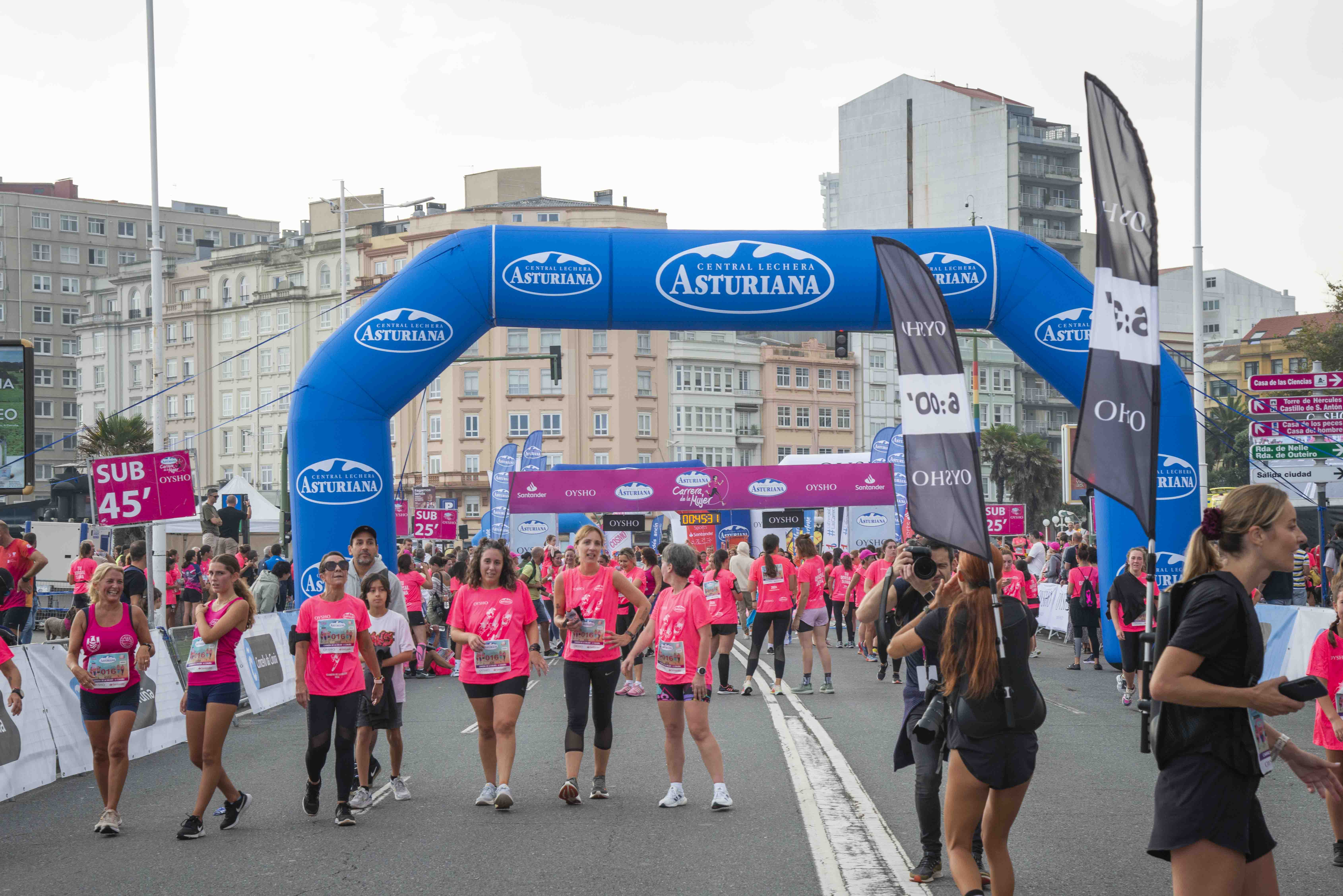 Las mejores fotos de la Carrera de la Mujer de A Coruña 2024.  DSC3330 LR