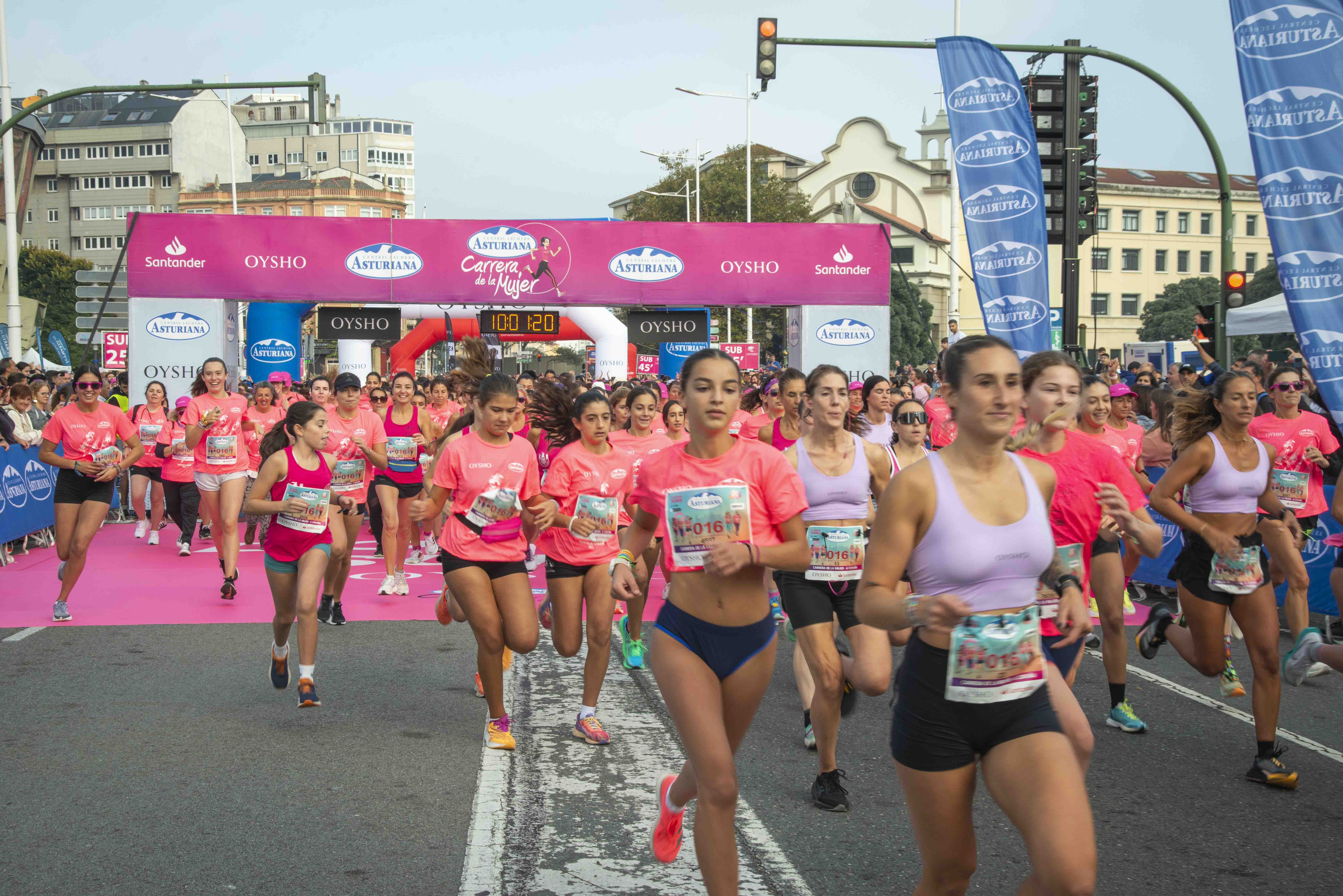 Las mejores fotos de la Carrera de la Mujer de A Coruña 2024.  DSC2532 LR