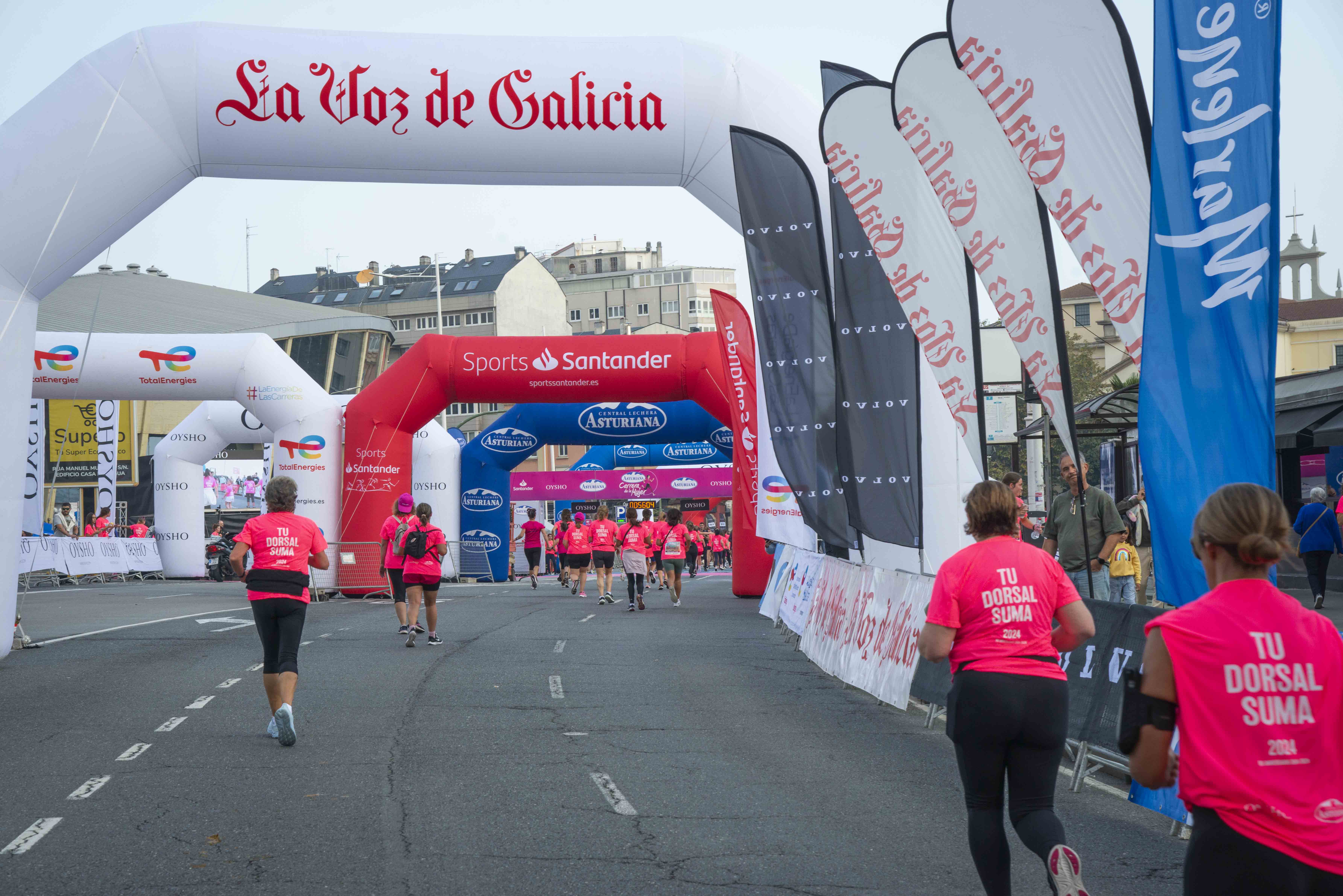 Las mejores fotos de la Carrera de la Mujer de A Coruña 2024.  DSC3428 LR