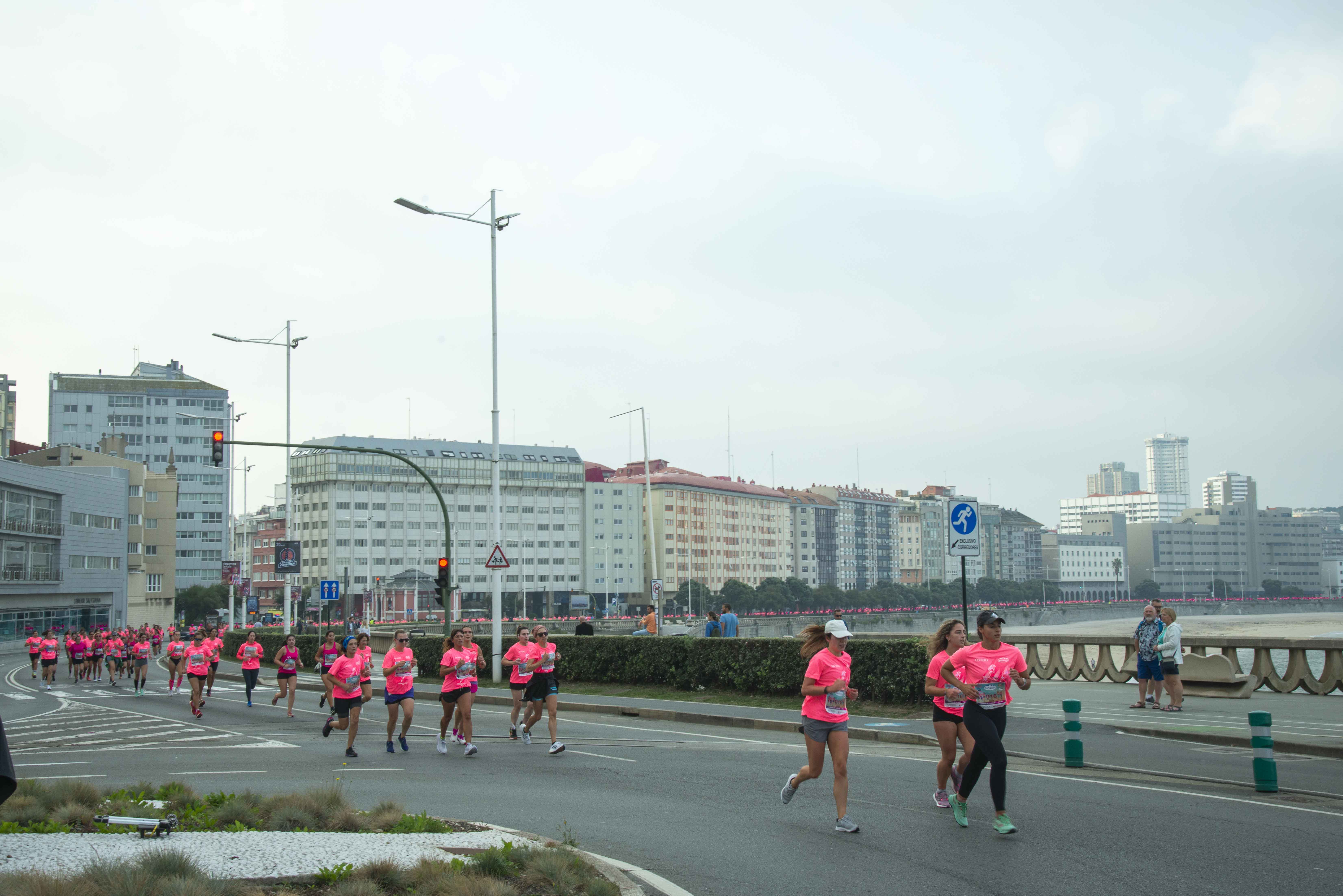 Las mejores fotos de la Carrera de la Mujer de A Coruña 2024.  DSC2659 LR