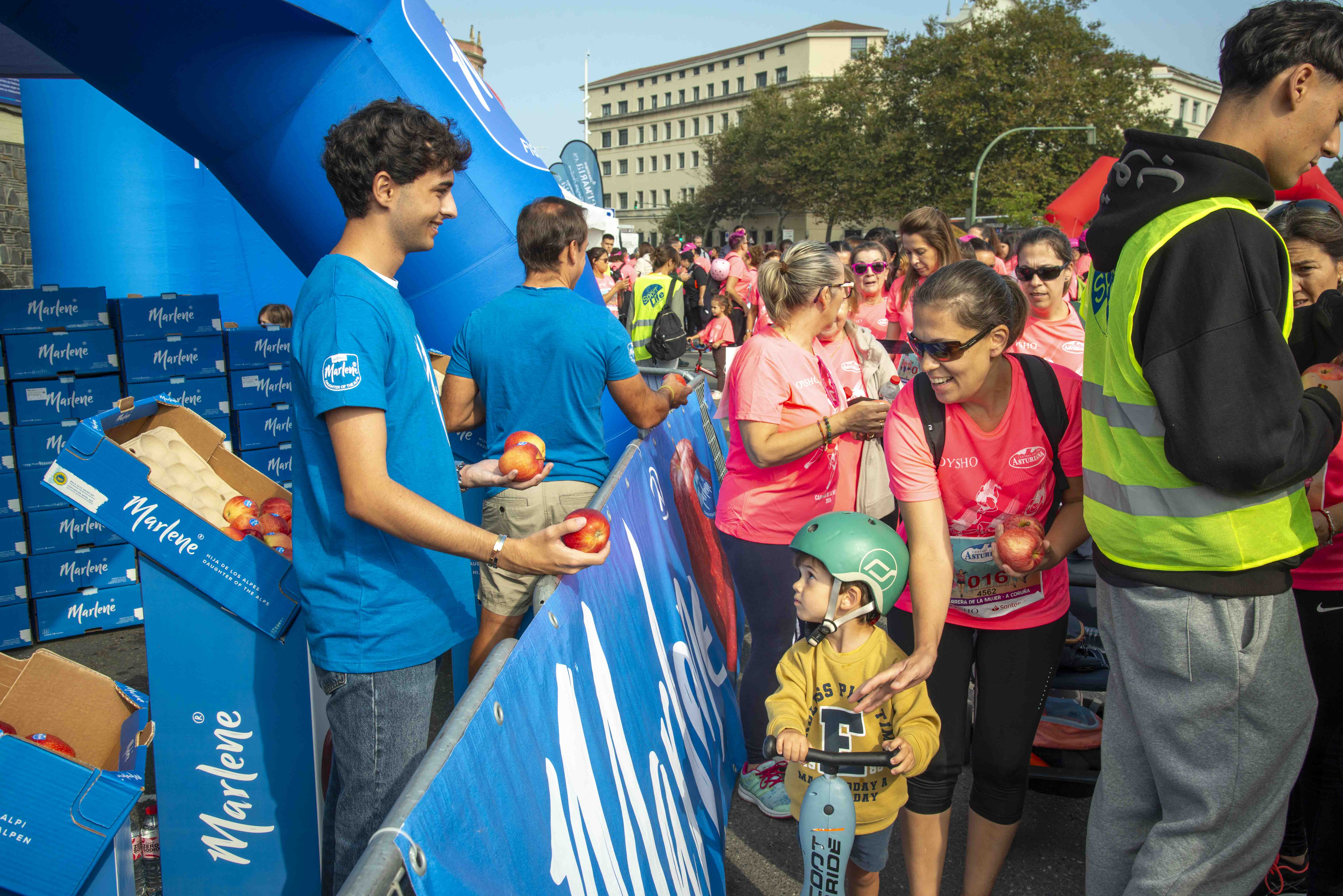 Las mejores fotos de la Carrera de la Mujer de A Coruña 2024.  DSC3718 LR