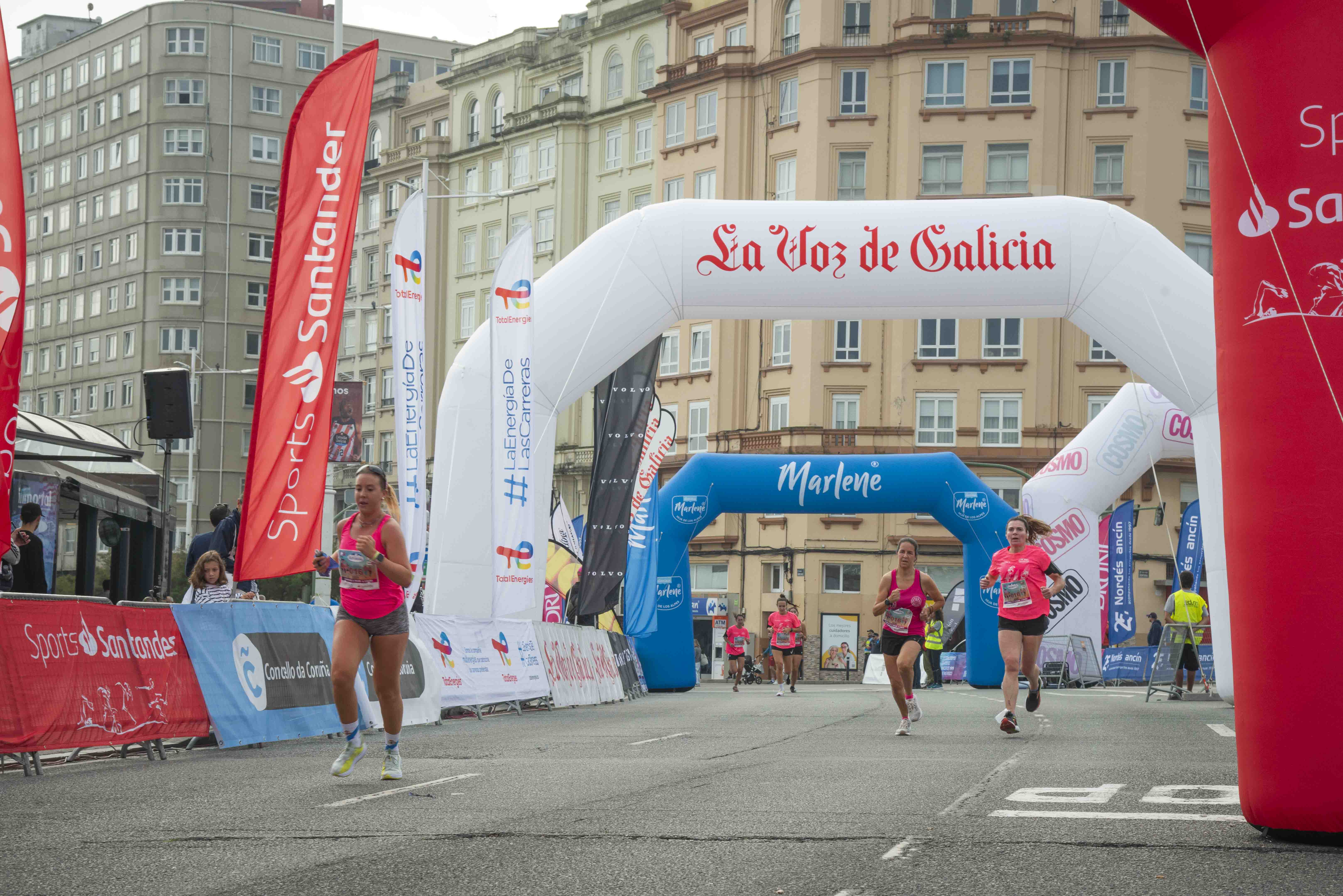 Las mejores fotos de la Carrera de la Mujer de A Coruña 2024.  DSC3100 LR