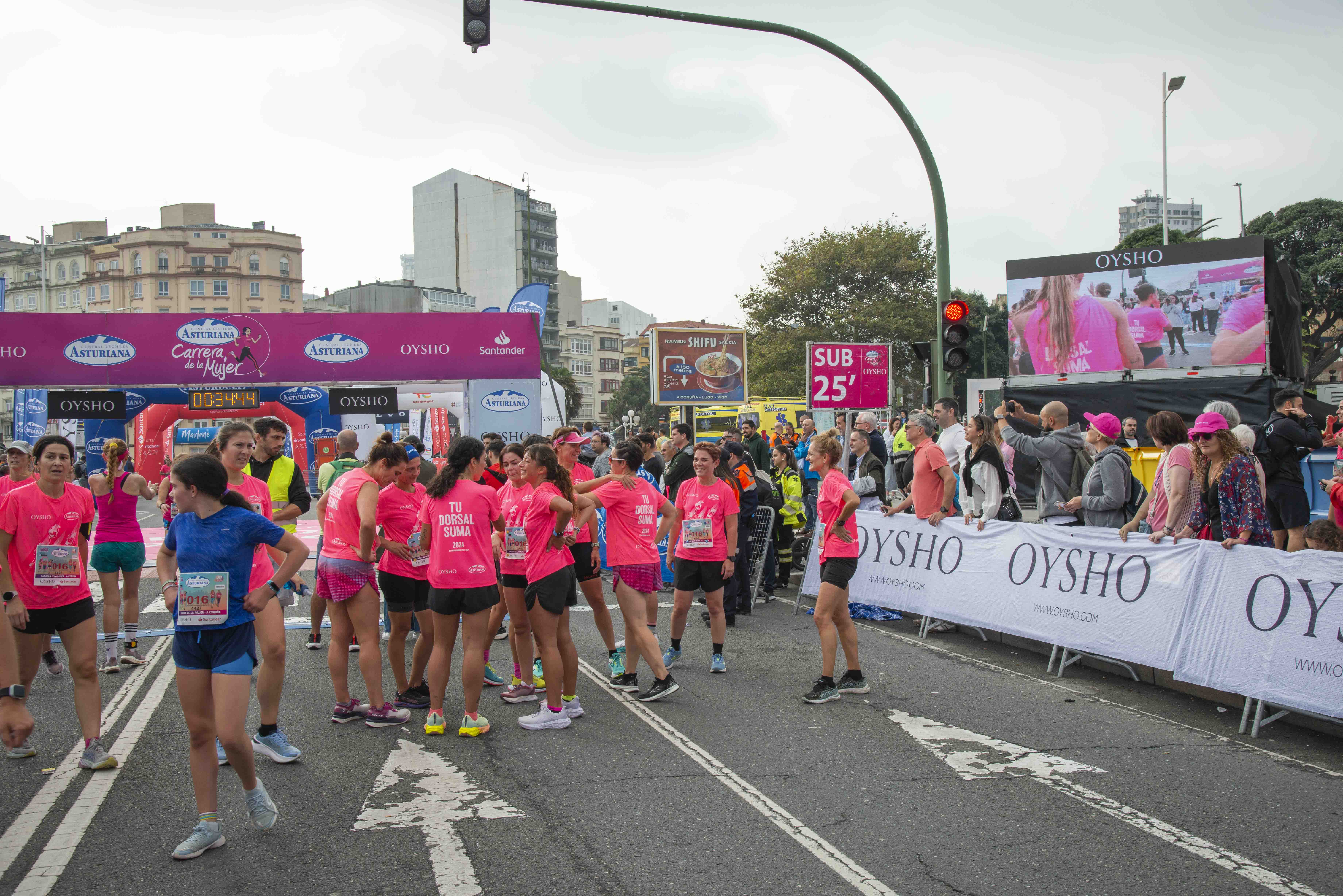 Las mejores fotos de la Carrera de la Mujer de A Coruña 2024.  DSC3128 LR