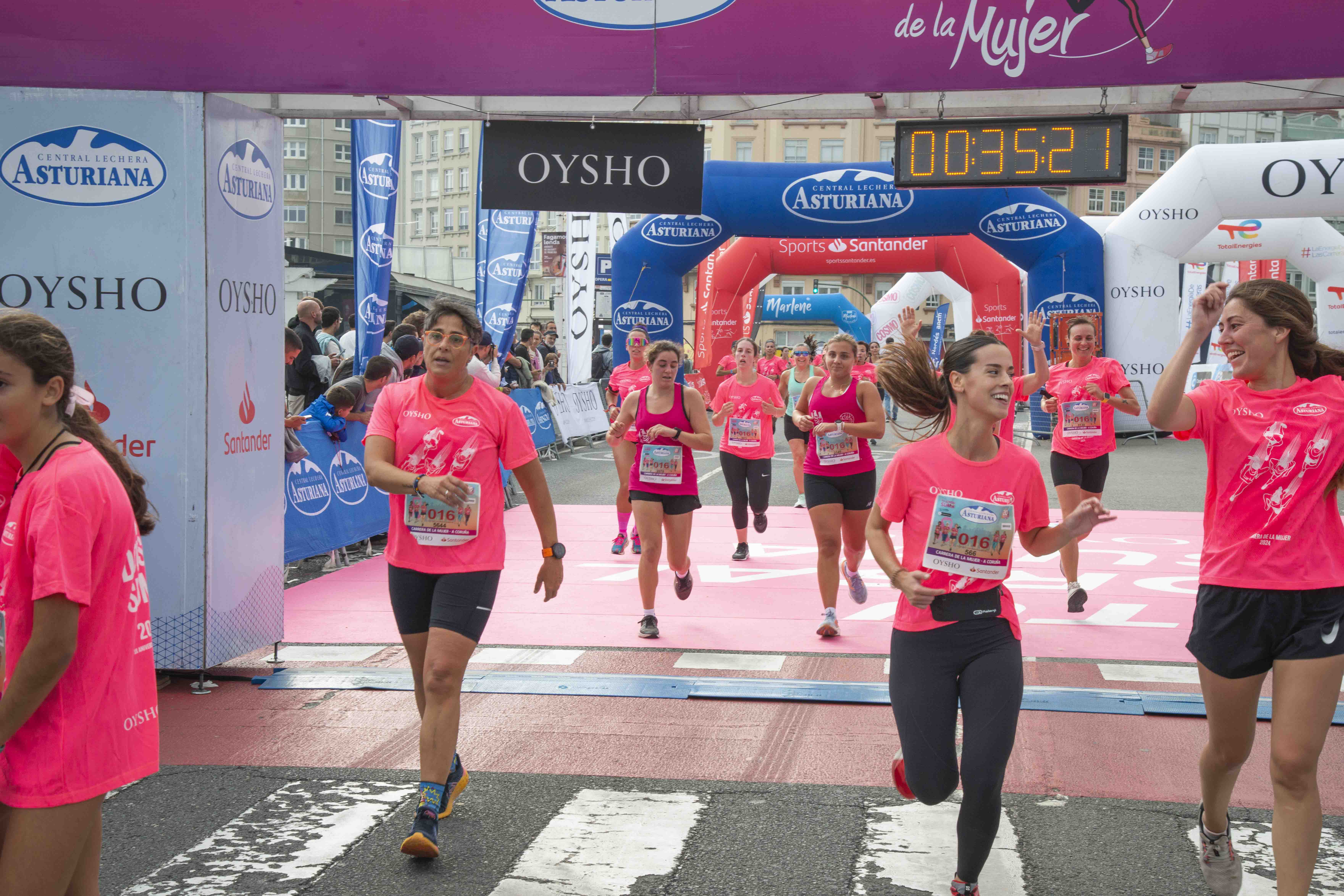 Las mejores fotos de la Carrera de la Mujer de A Coruña 2024.  DSC3141 LR