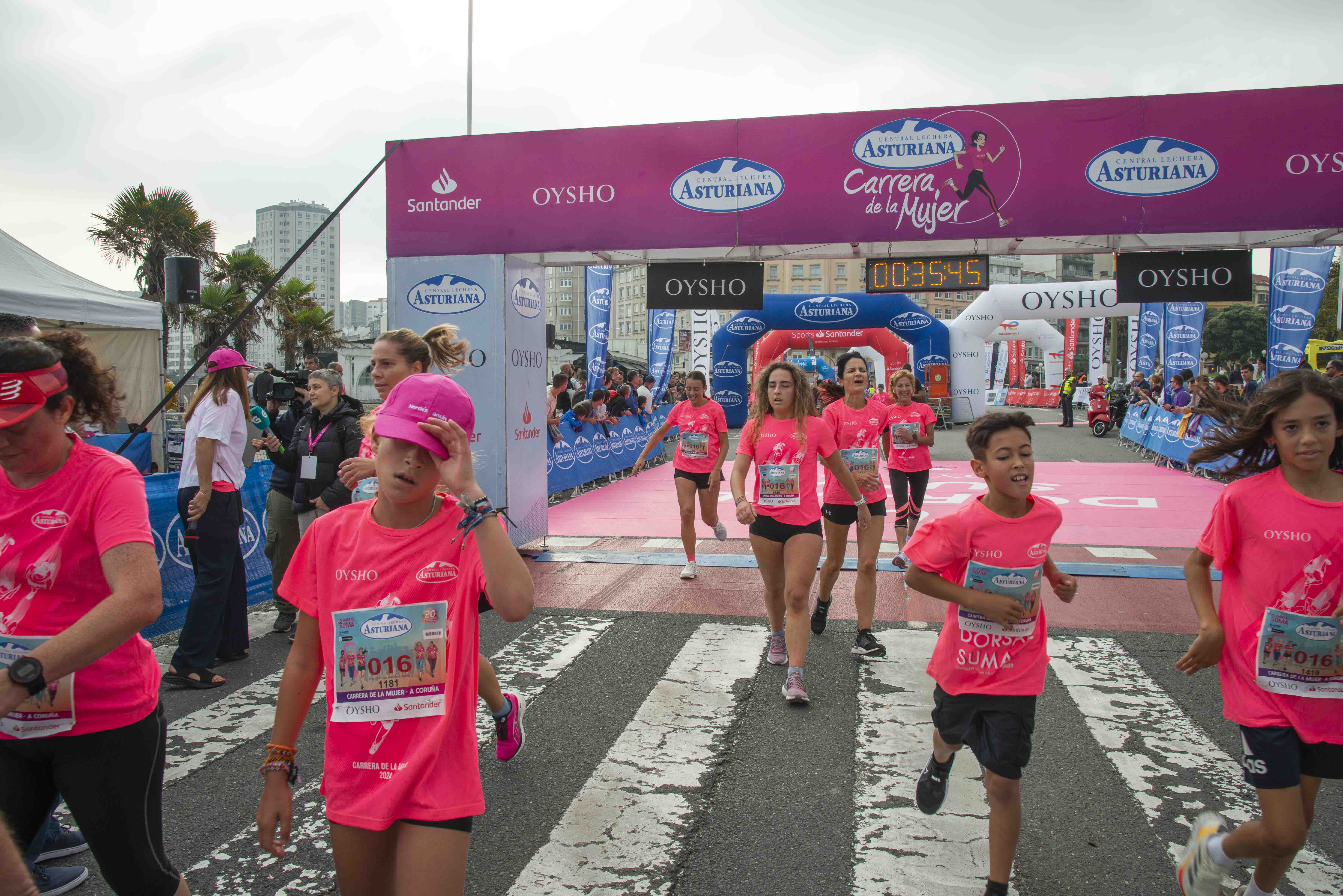 Las mejores fotos de la Carrera de la Mujer de A Coruña 2024.  DSC3167 LR