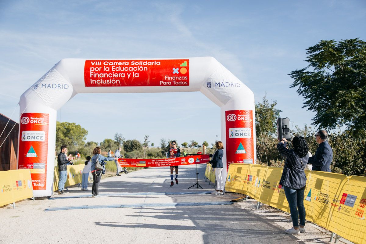 Las mejores fotos de la VIII Carrera Solidaria por la Educación financiera. Late mi Lente (105)