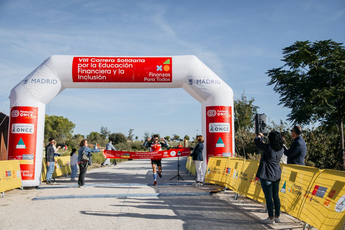 Las mejores fotos de la VIII Carrera Solidaria por la Educación financiera. Late mi Lente (106)