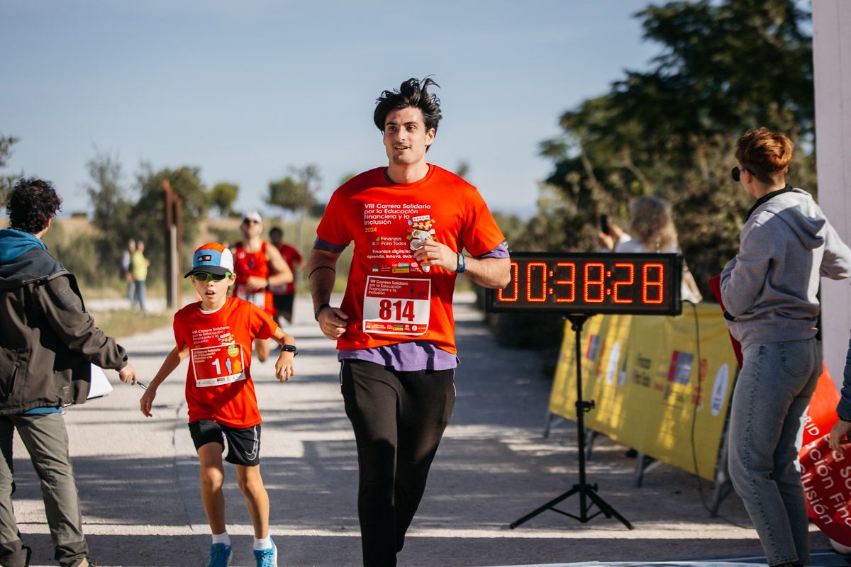 Las mejores fotos de la VIII Carrera Solidaria por la Educación financiera. Late mi Lente (205)