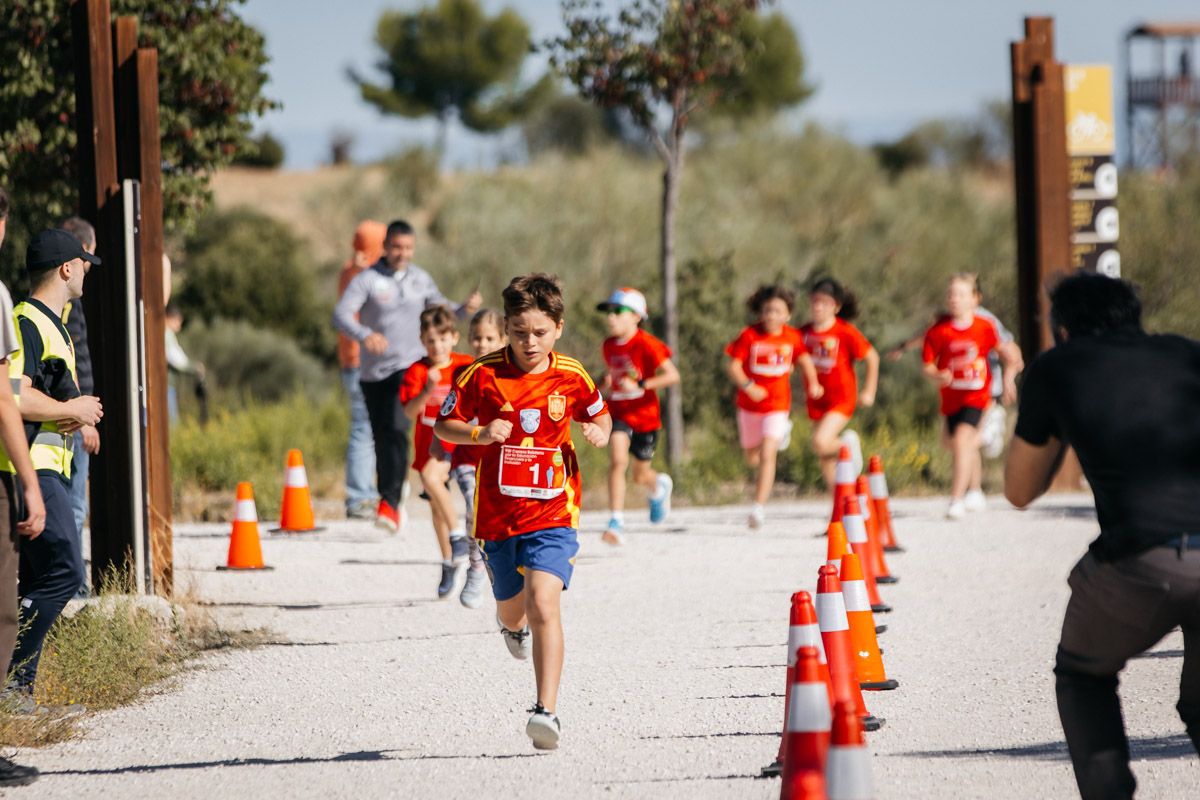 Las mejores fotos de la VIII Carrera Solidaria por la Educación financiera. Late mi Lente (508)