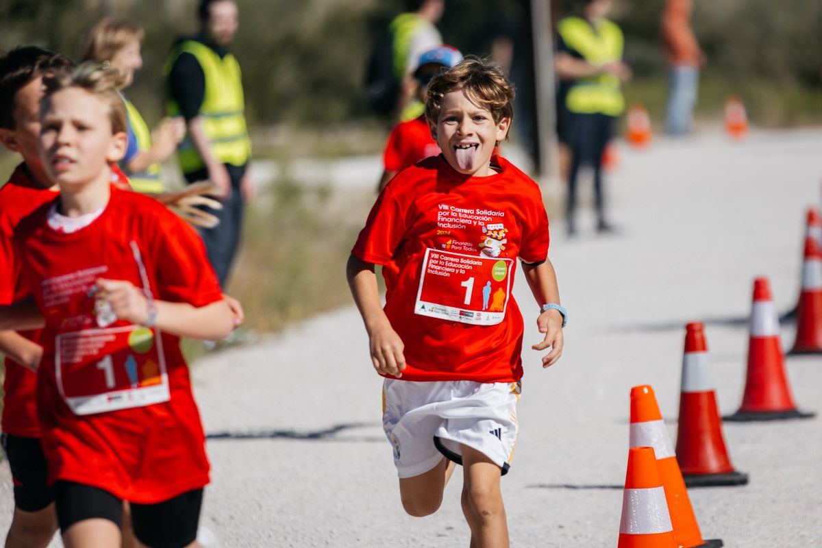 Las mejores fotos de la VIII Carrera Solidaria por la Educación financiera. Late mi Lente (515)