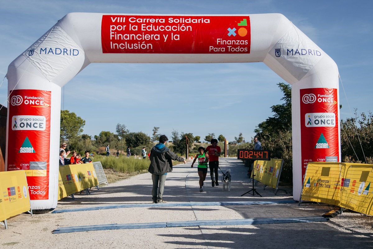 Las mejores fotos de la VIII Carrera Solidaria por la Educación financiera. Late mi Lente (142)