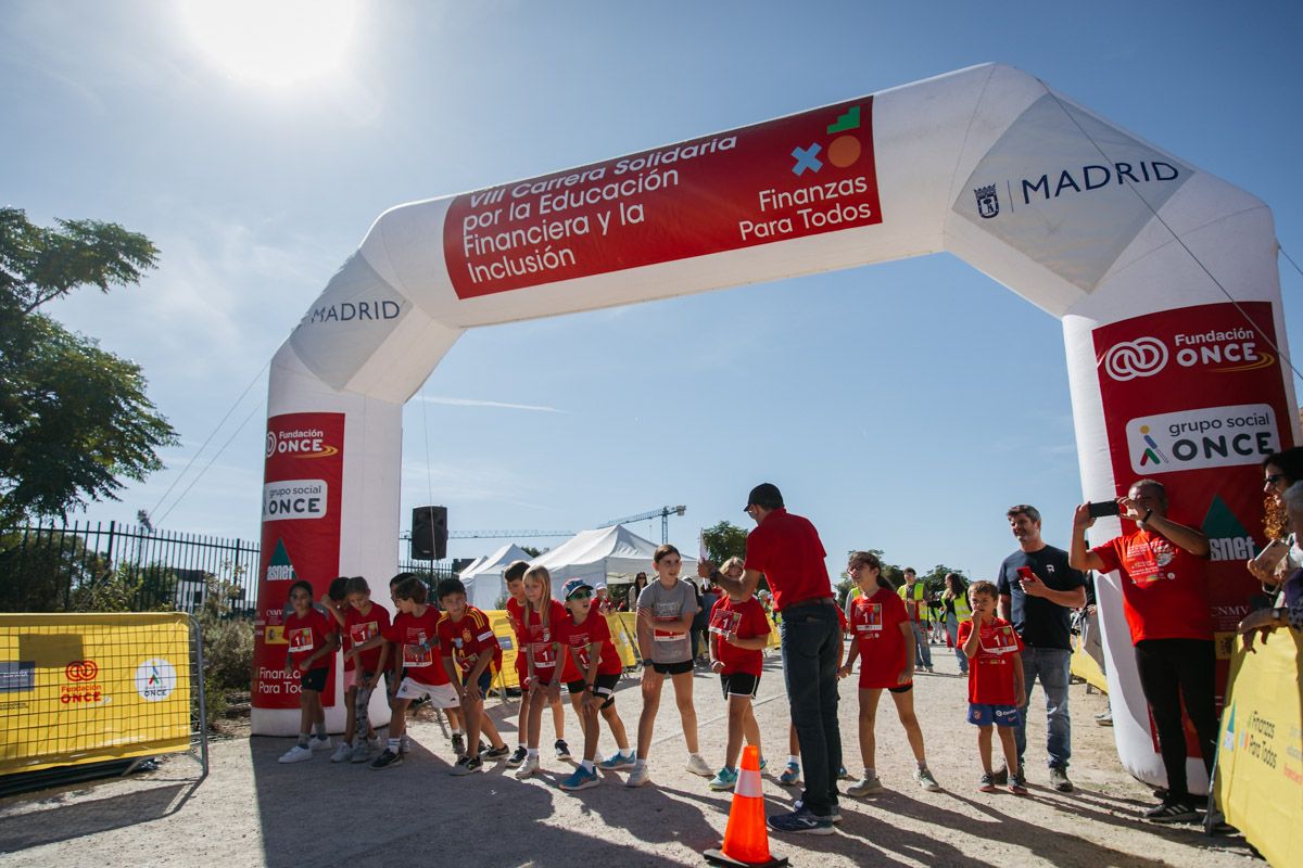 Las mejores fotos de la VIII Carrera Solidaria por la Educación financiera. Late mi Lente (525)