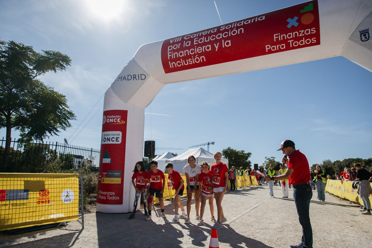 Las mejores fotos de la VIII Carrera Solidaria por la Educación financiera. Late mi Lente (540)