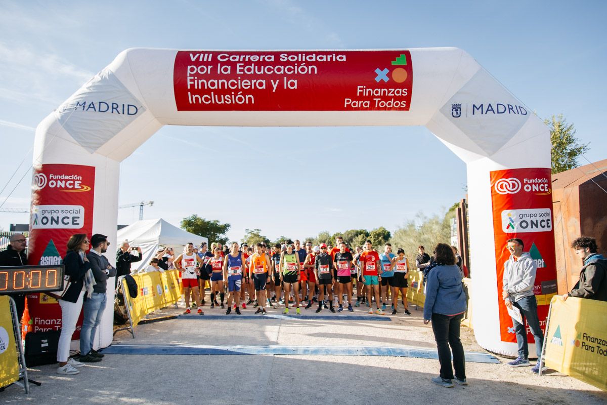Las mejores fotos de la VIII Carrera Solidaria por la Educación financiera. Late mi Lente (72)