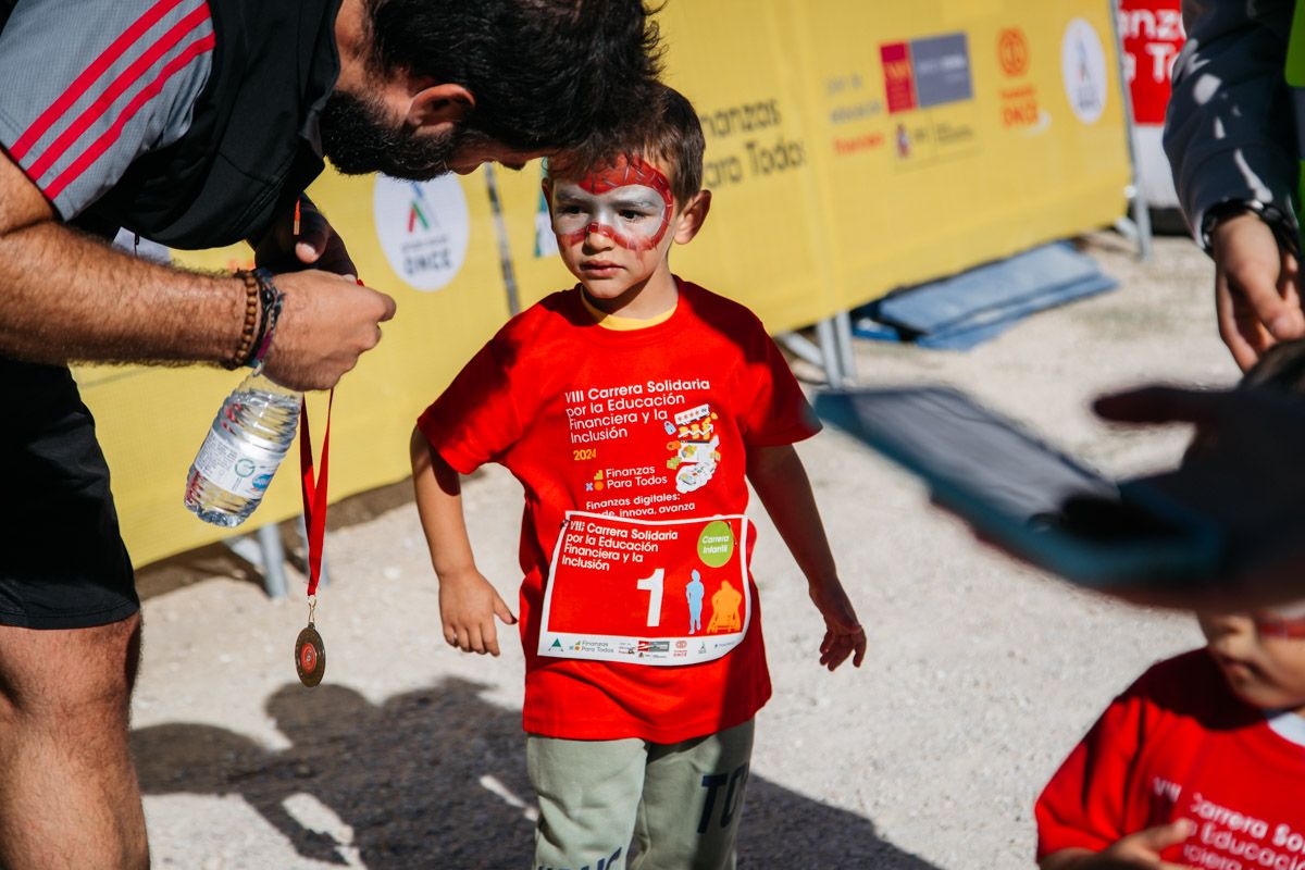 Las mejores fotos de la VIII Carrera Solidaria por la Educación financiera. Late mi Lente (457)