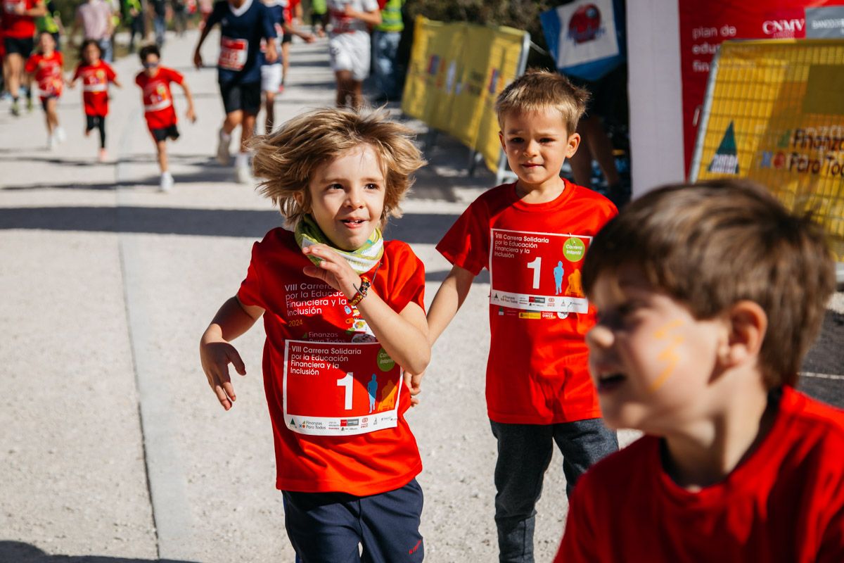 Las mejores fotos de la VIII Carrera Solidaria por la Educación financiera. Late mi Lente (465)