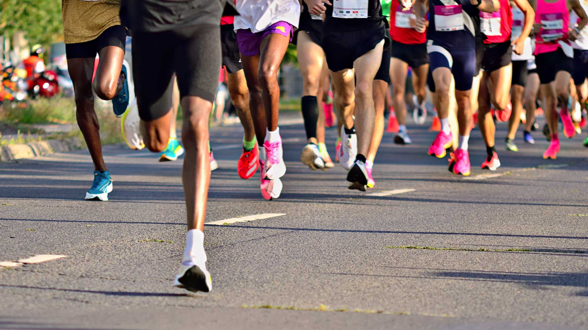 Los factores determinantes en los eventos deportivos (Corredores en competición - Foto: iStock)
