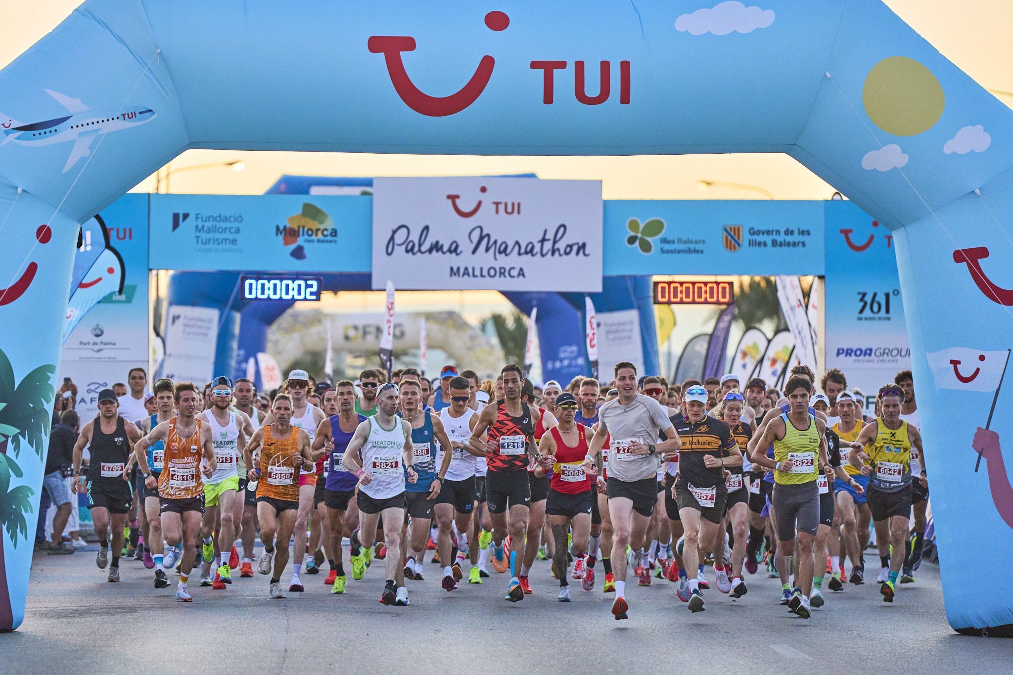 Salida del Tui Palma Marathon 2024