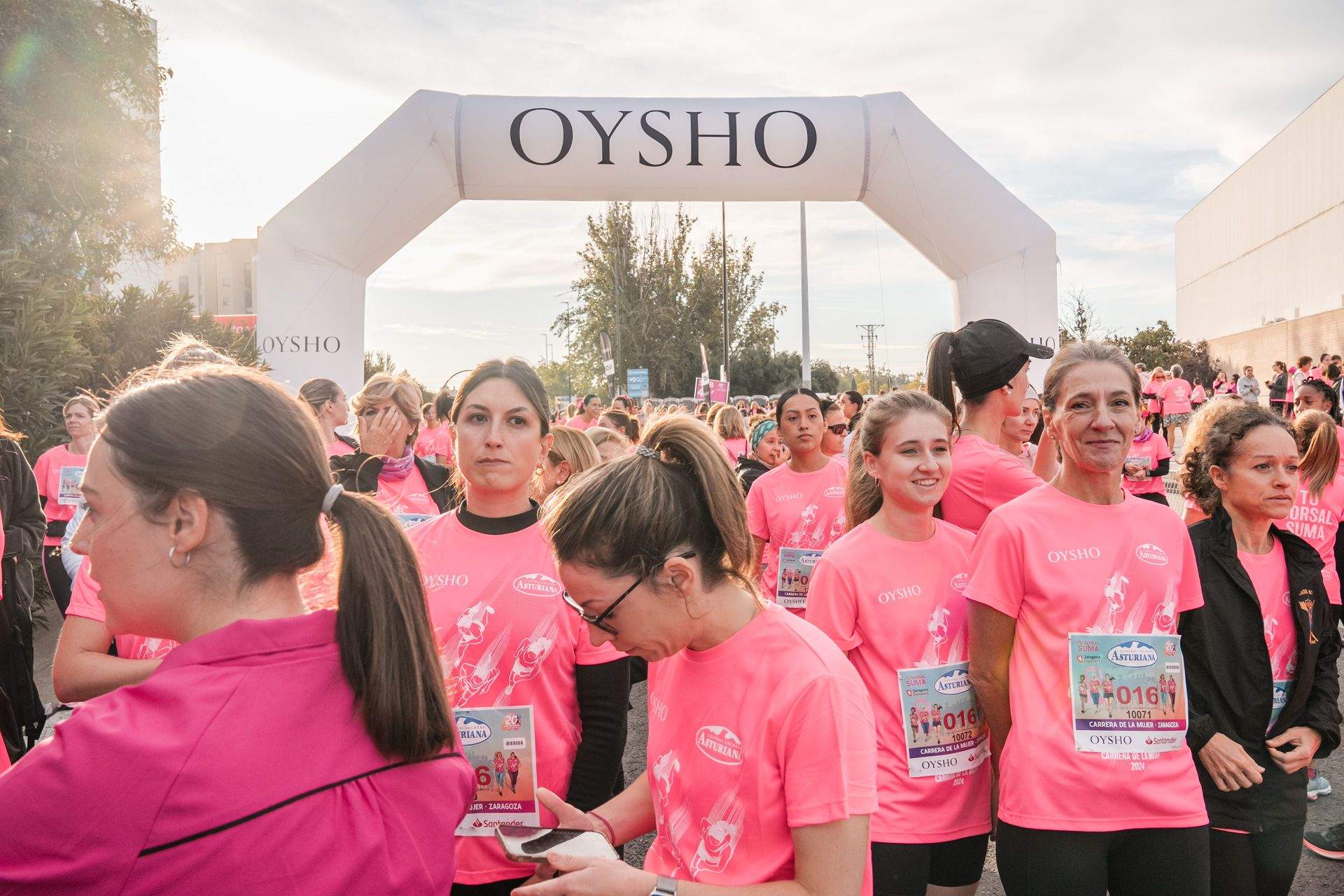 Las mejores fotos de la Carrera de la Mujer Central Lechera Asturiana de Zaragoza 2024 7