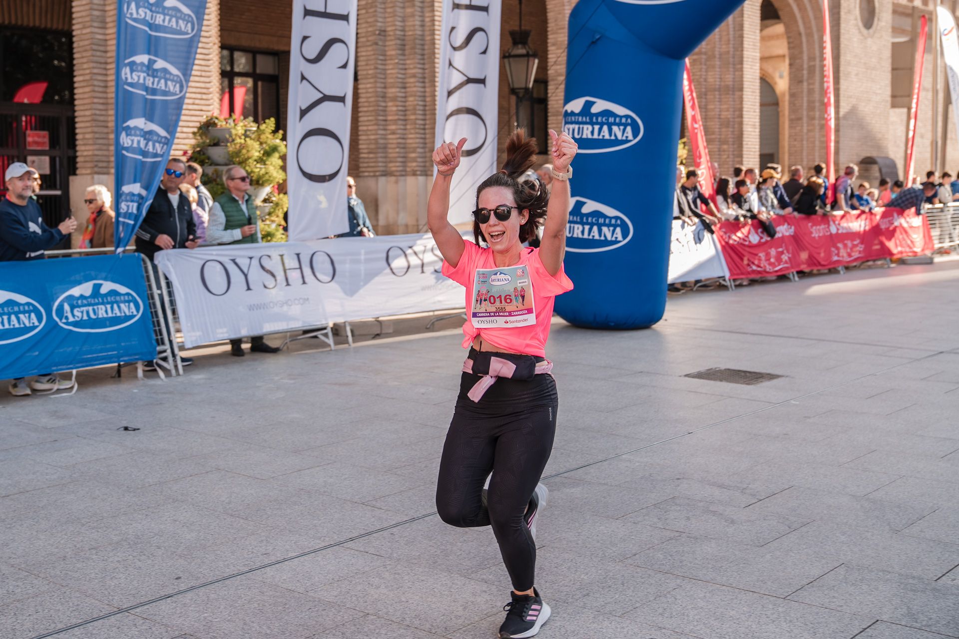 Las mejores fotos de la Carrera de la Mujer Central Lechera Asturiana de Zaragoza 2024 241
