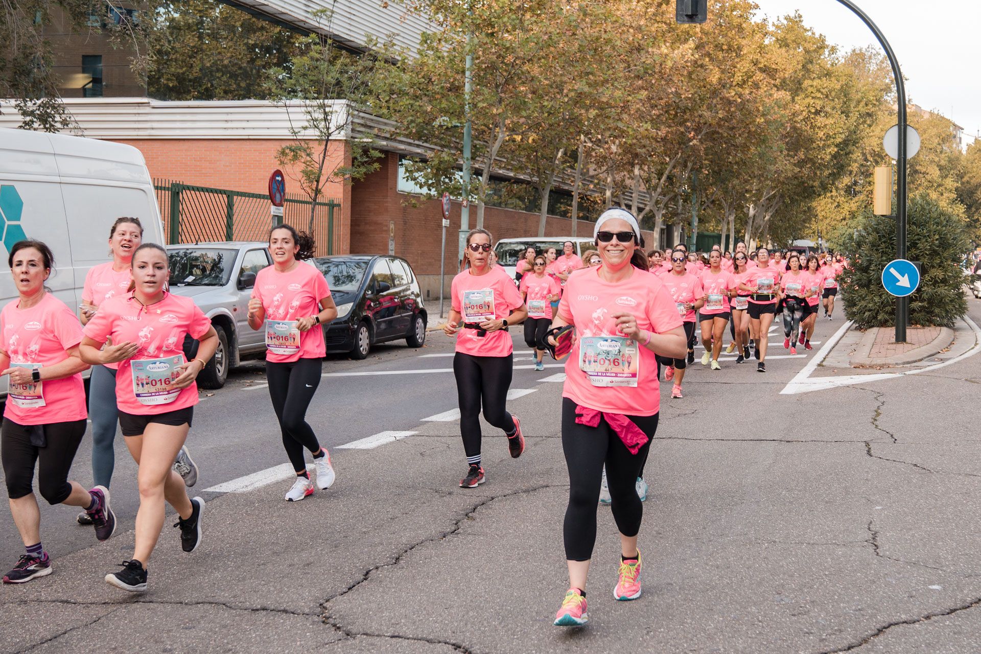 Las mejores fotos de la Carrera de la Mujer Central Lechera Asturiana de Zaragoza 2024 128