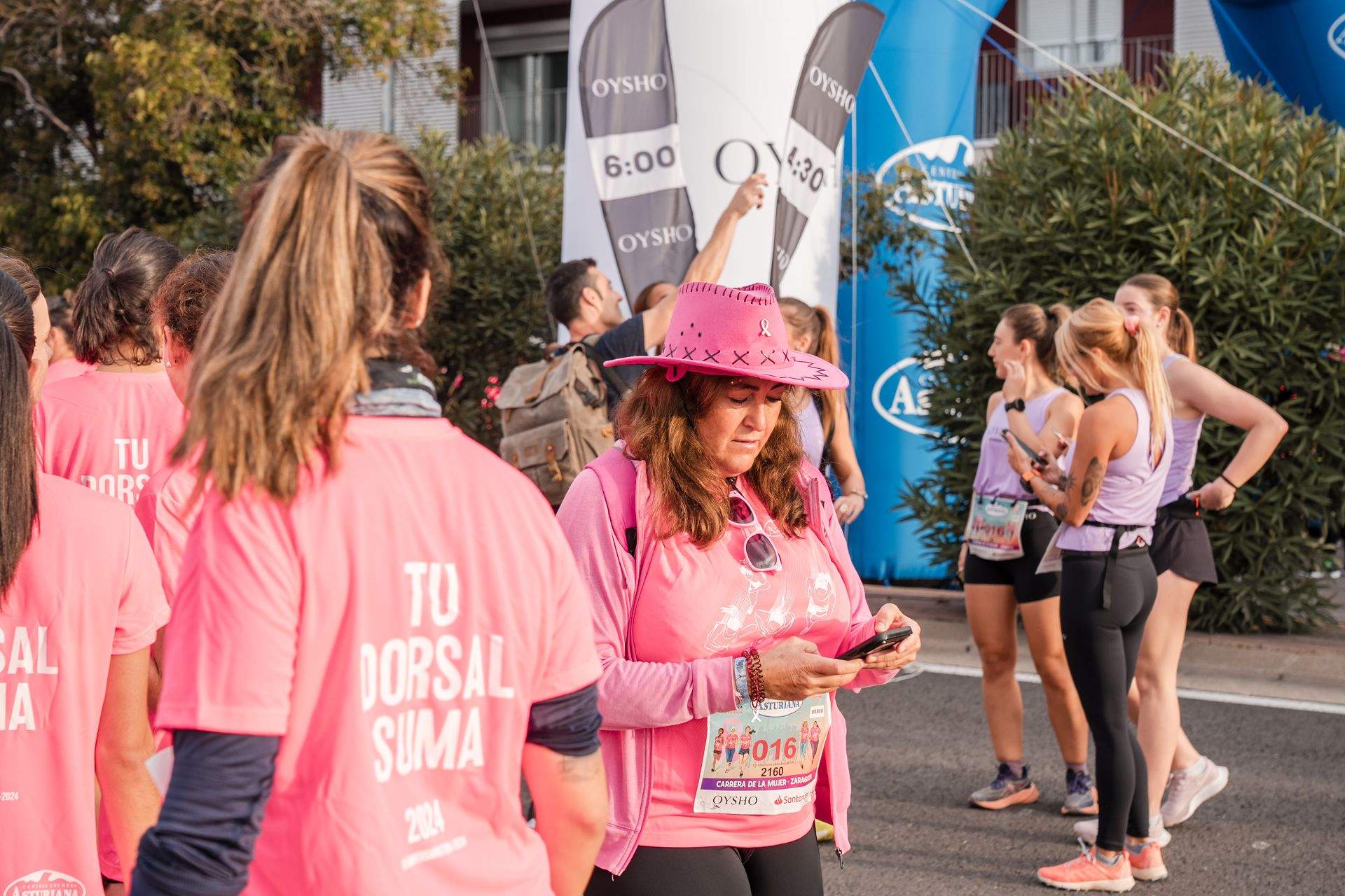 Las mejores fotos de la Carrera de la Mujer Central Lechera Asturiana de Zaragoza 2024 15