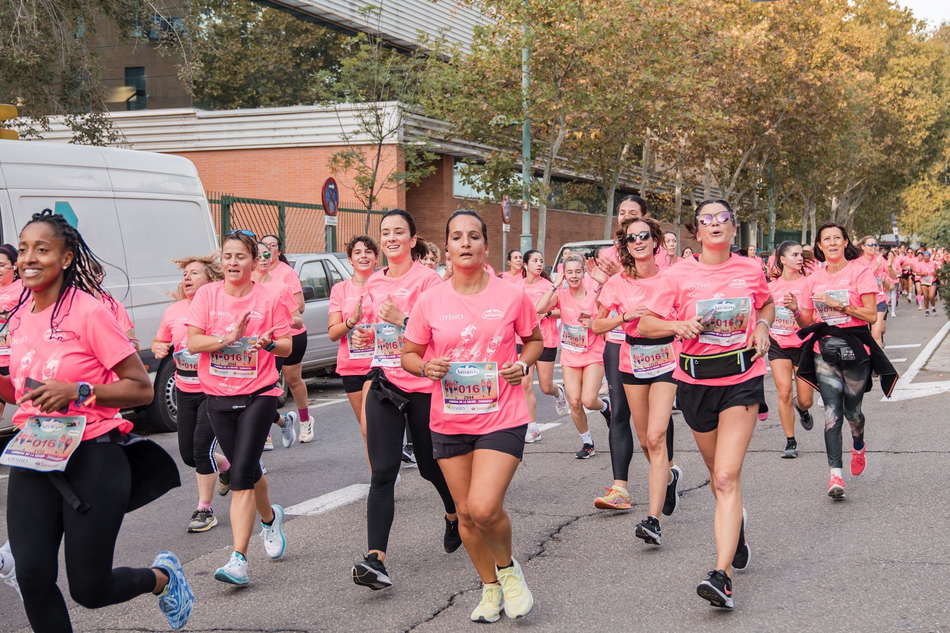 Las mejores fotos de la Carrera de la Mujer Central Lechera Asturiana de Zaragoza 2024 131