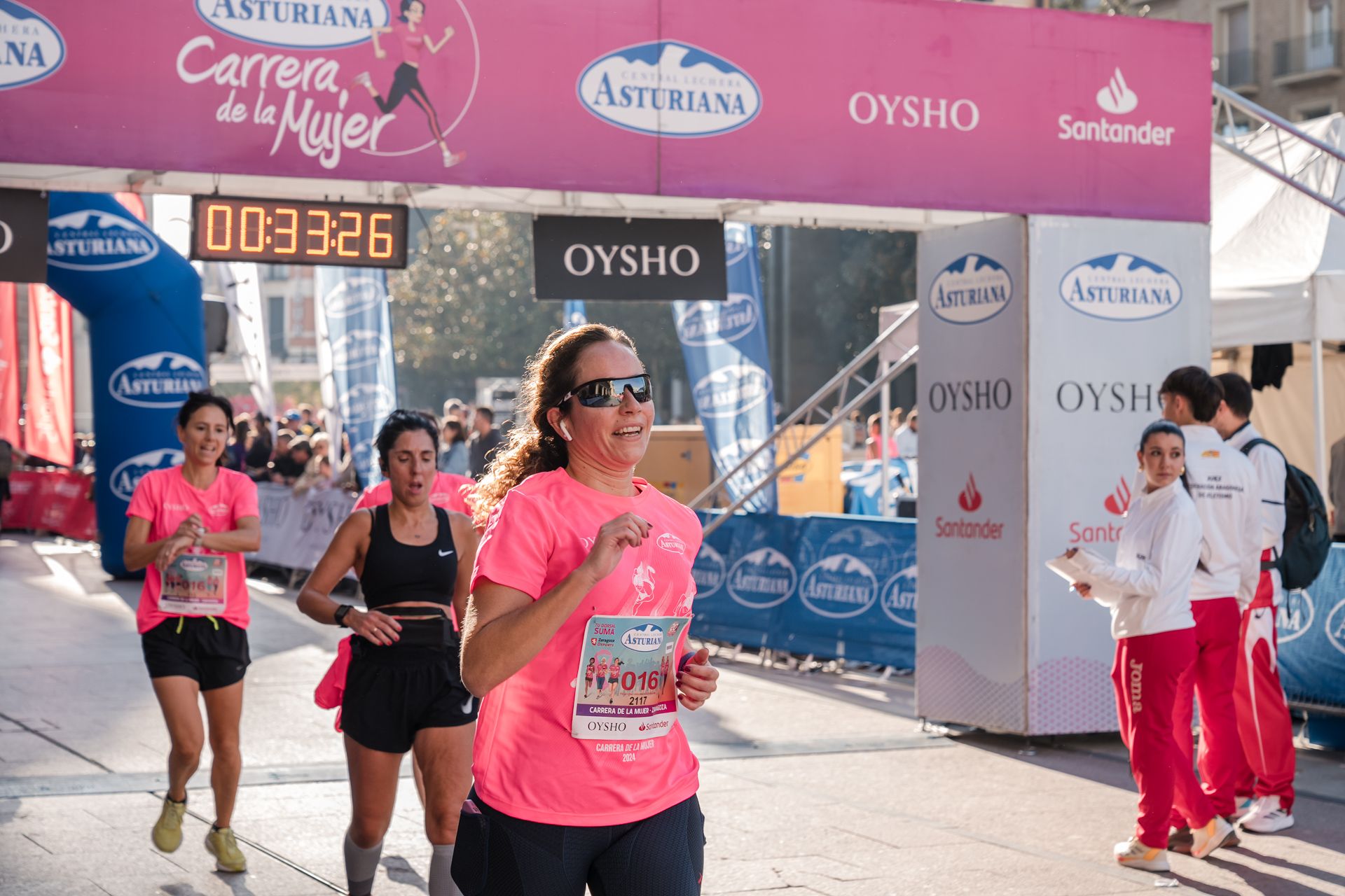 Las mejores fotos de la Carrera de la Mujer Central Lechera Asturiana de Zaragoza 2024 252