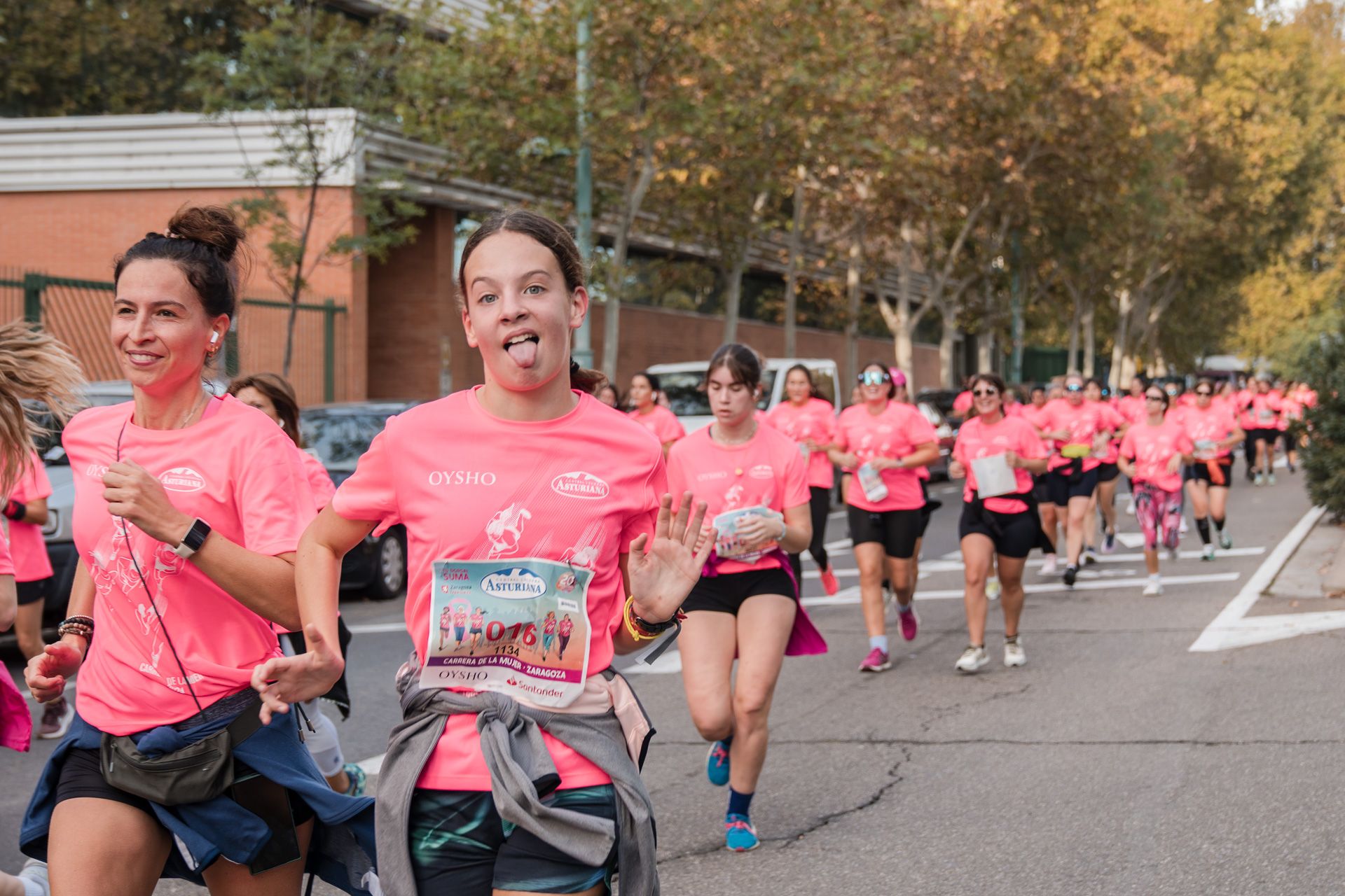 Las mejores fotos de la Carrera de la Mujer Central Lechera Asturiana de Zaragoza 2024 137