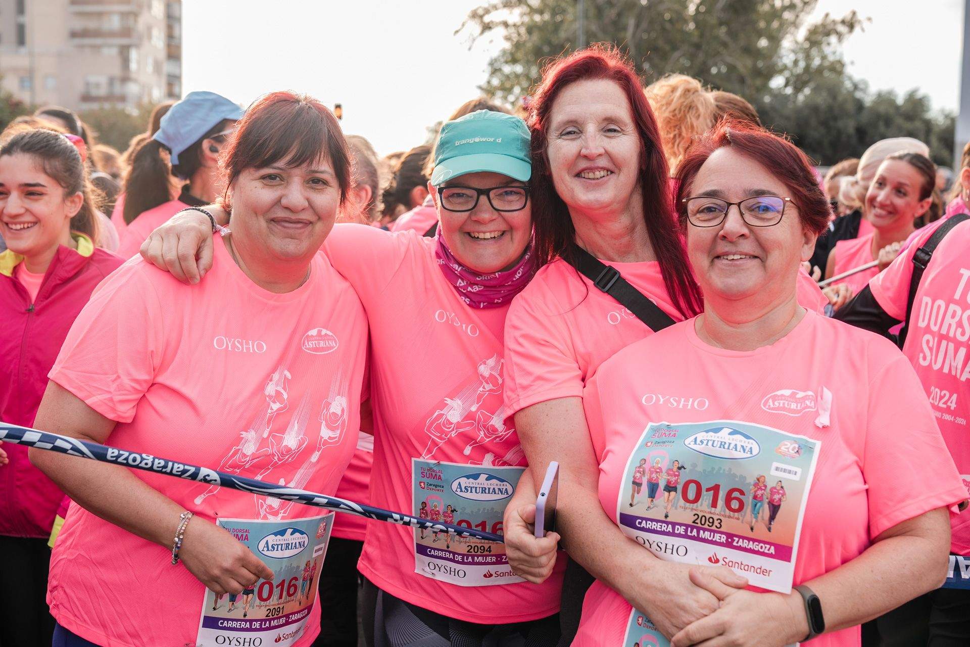 Las mejores fotos de la Carrera de la Mujer Central Lechera Asturiana de Zaragoza 2024 24