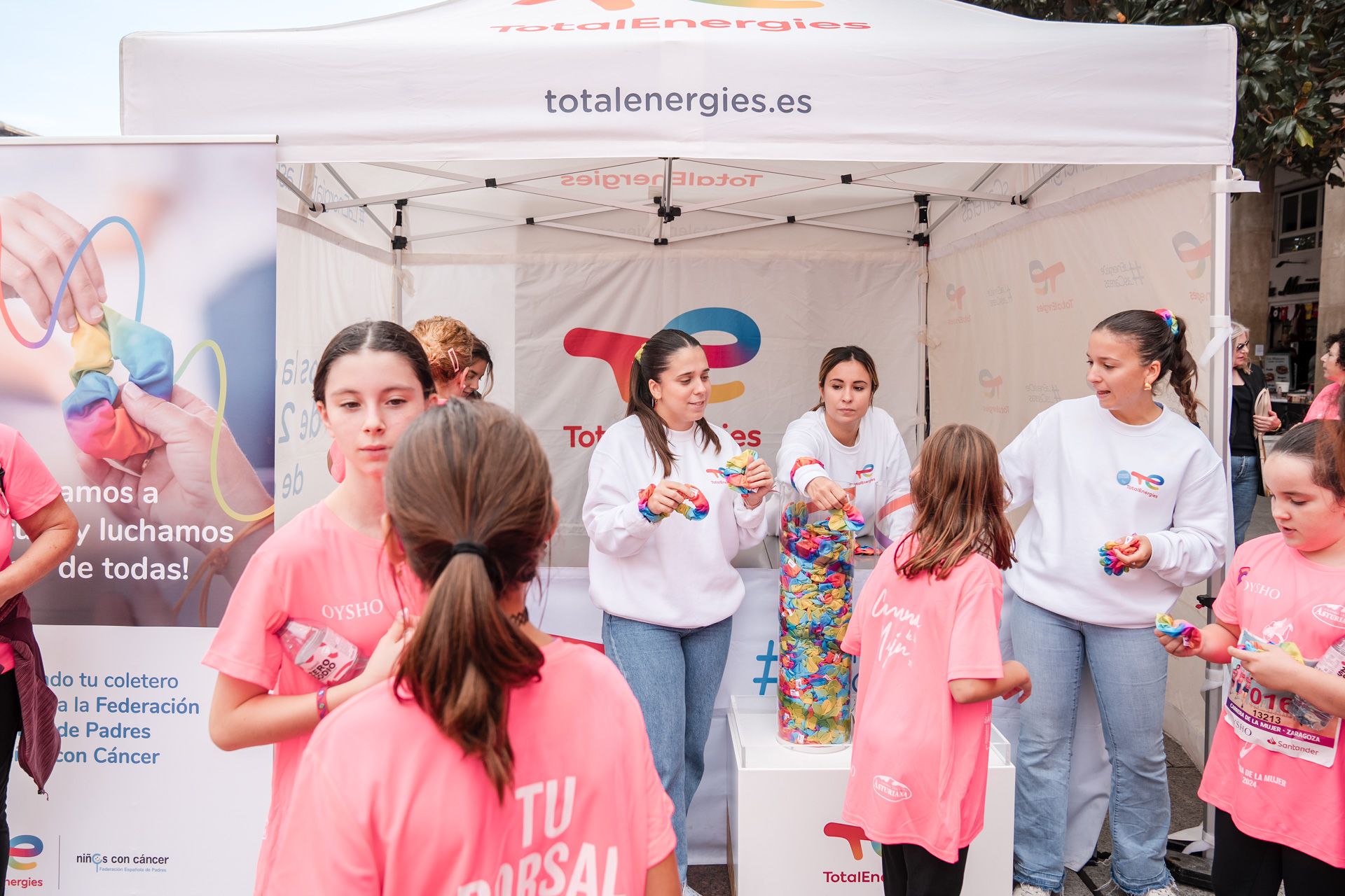 Las mejores fotos de la Carrera de la Mujer Central Lechera Asturiana de Zaragoza 2024 377