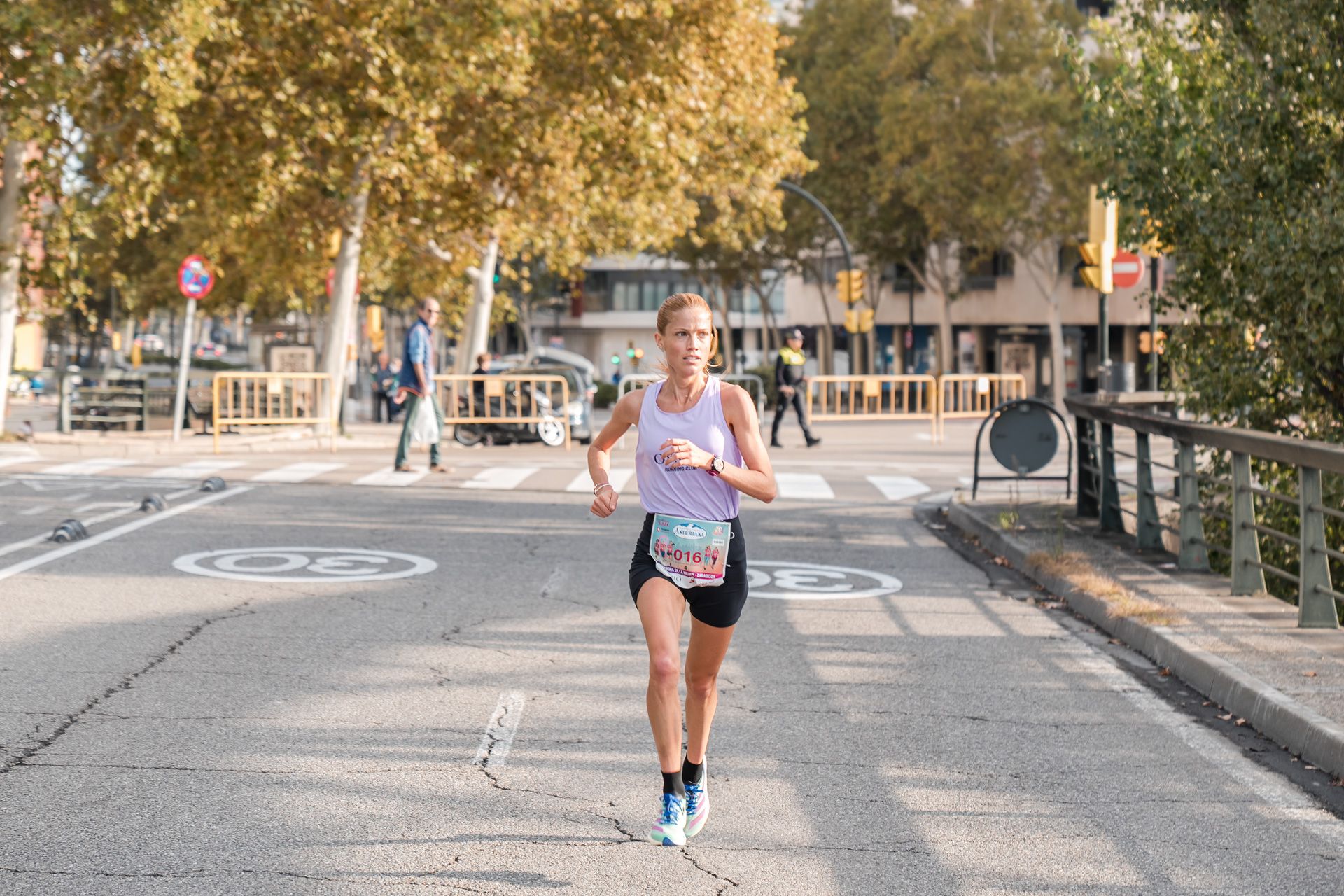 Las mejores fotos de la Carrera de la Mujer Central Lechera Asturiana de Zaragoza 2024 144