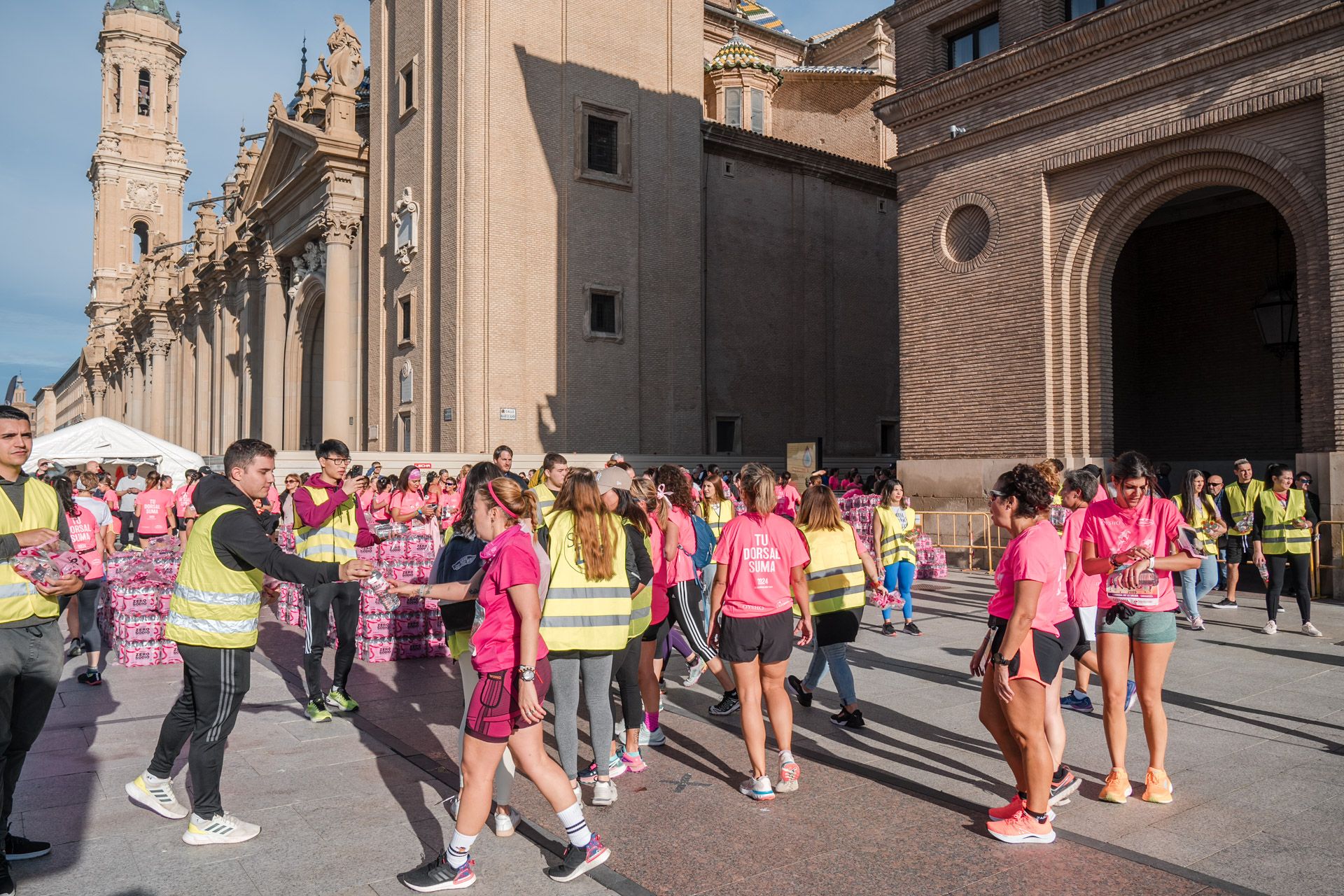 Las mejores fotos de la Carrera de la Mujer Central Lechera Asturiana de Zaragoza 2024 268