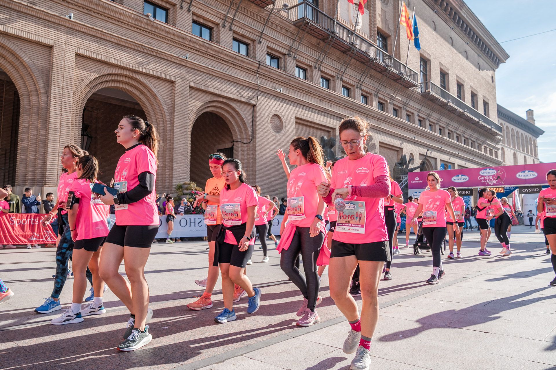 Las mejores fotos de la Carrera de la Mujer Central Lechera Asturiana de Zaragoza 2024 269