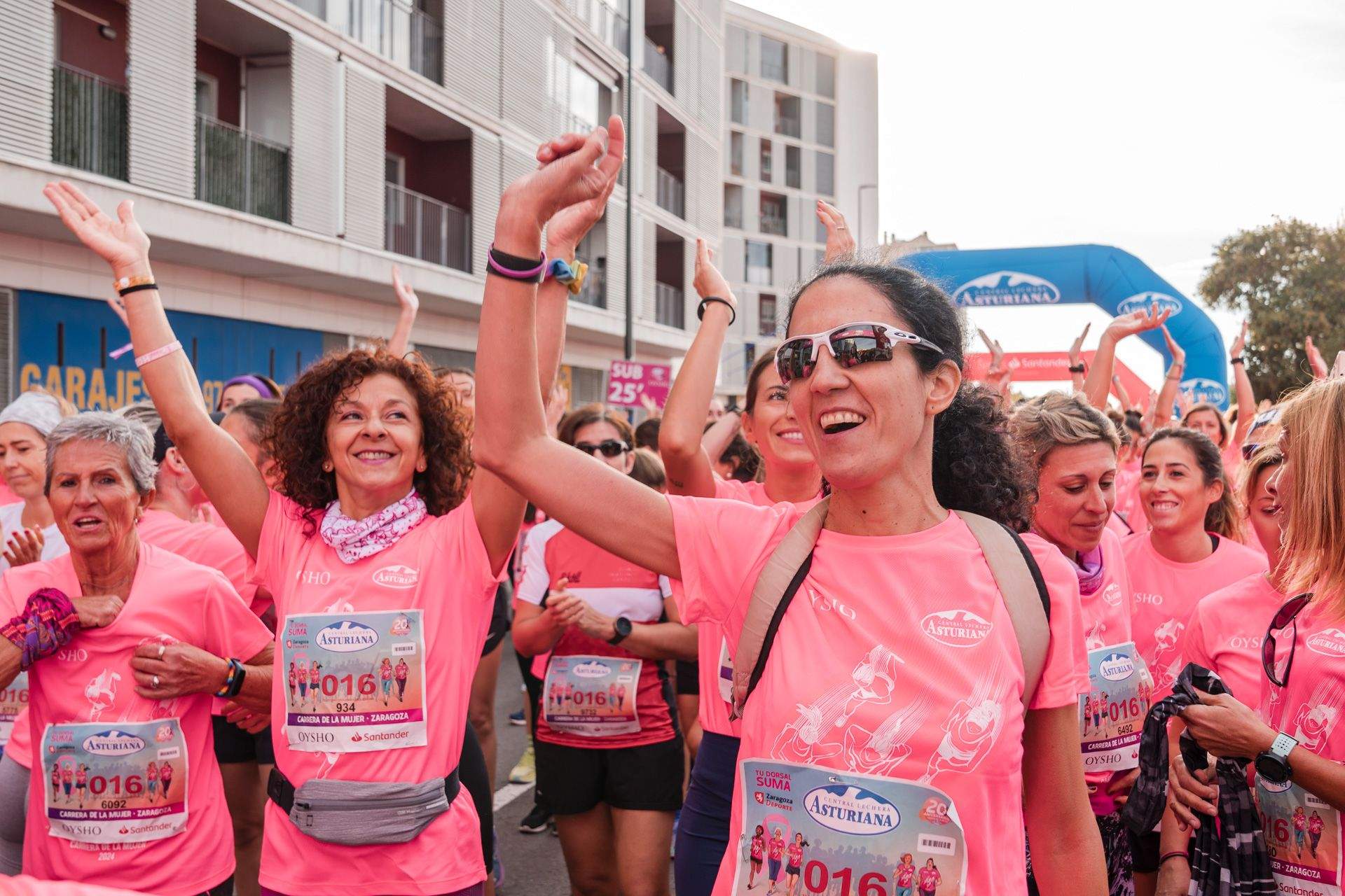 Las mejores fotos de la Carrera de la Mujer Central Lechera Asturiana de Zaragoza 2024 44