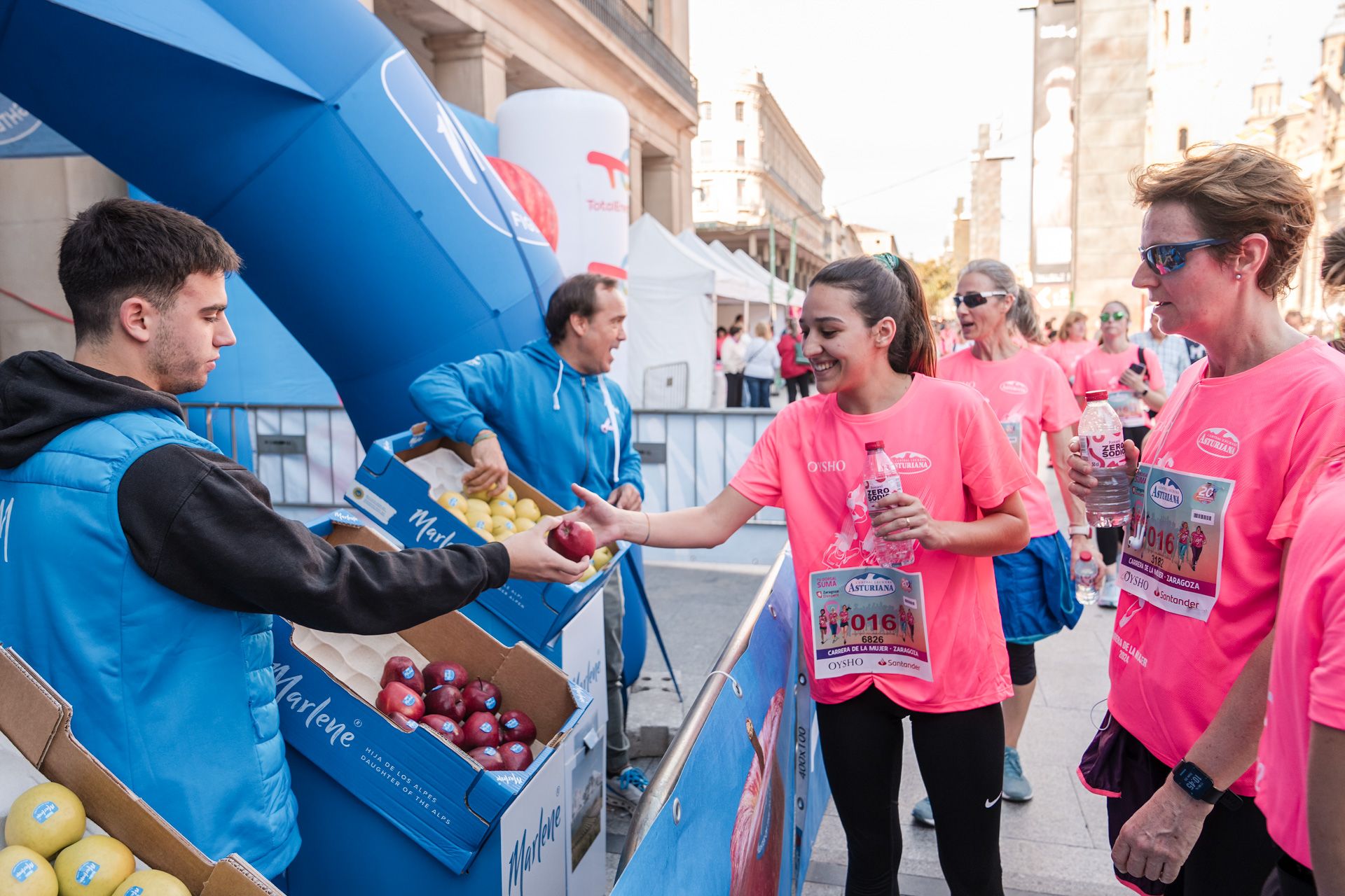 Las mejores fotos de la Carrera de la Mujer Central Lechera Asturiana de Zaragoza 2024 278