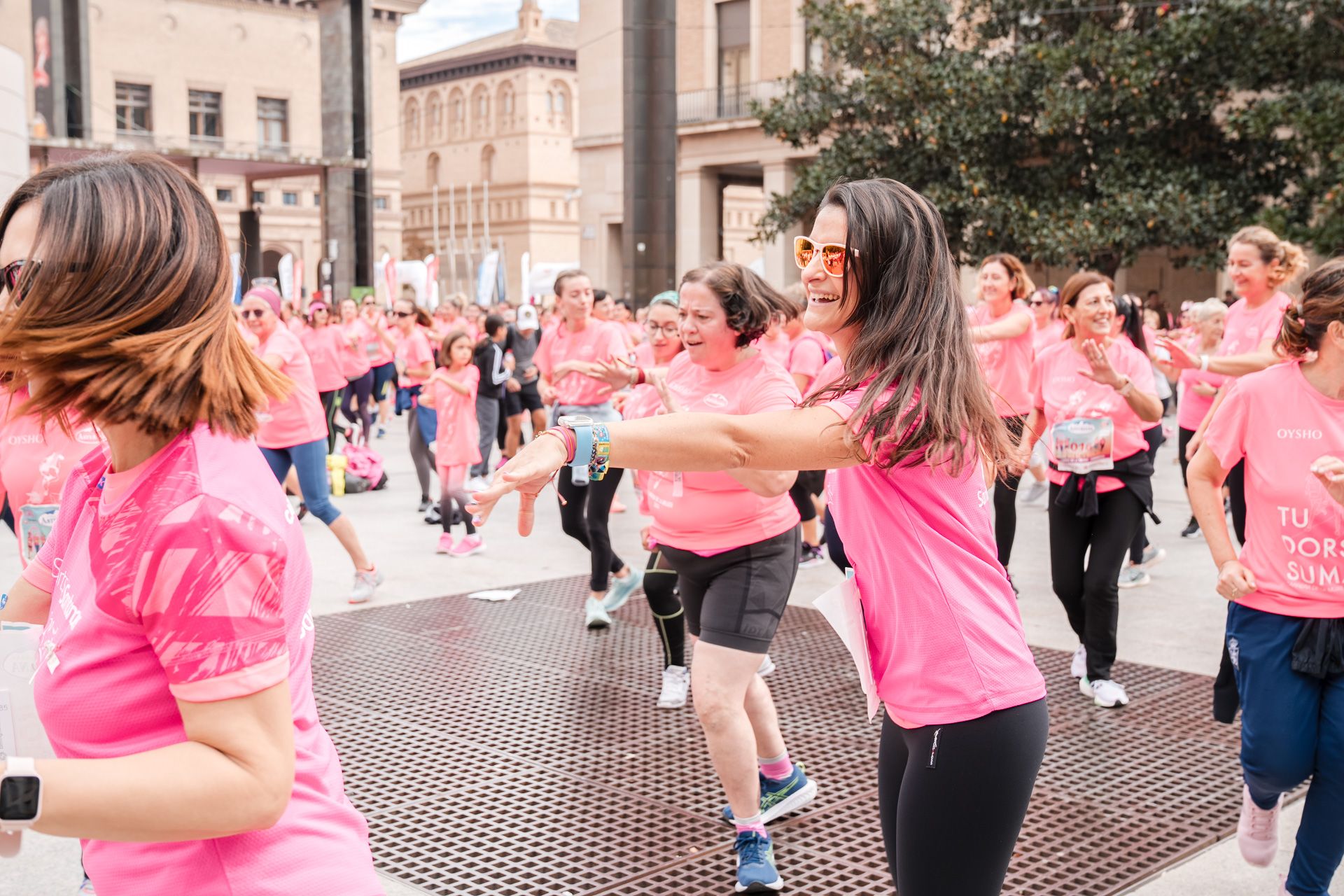 Las mejores fotos de la Carrera de la Mujer Central Lechera Asturiana de Zaragoza 2024 399