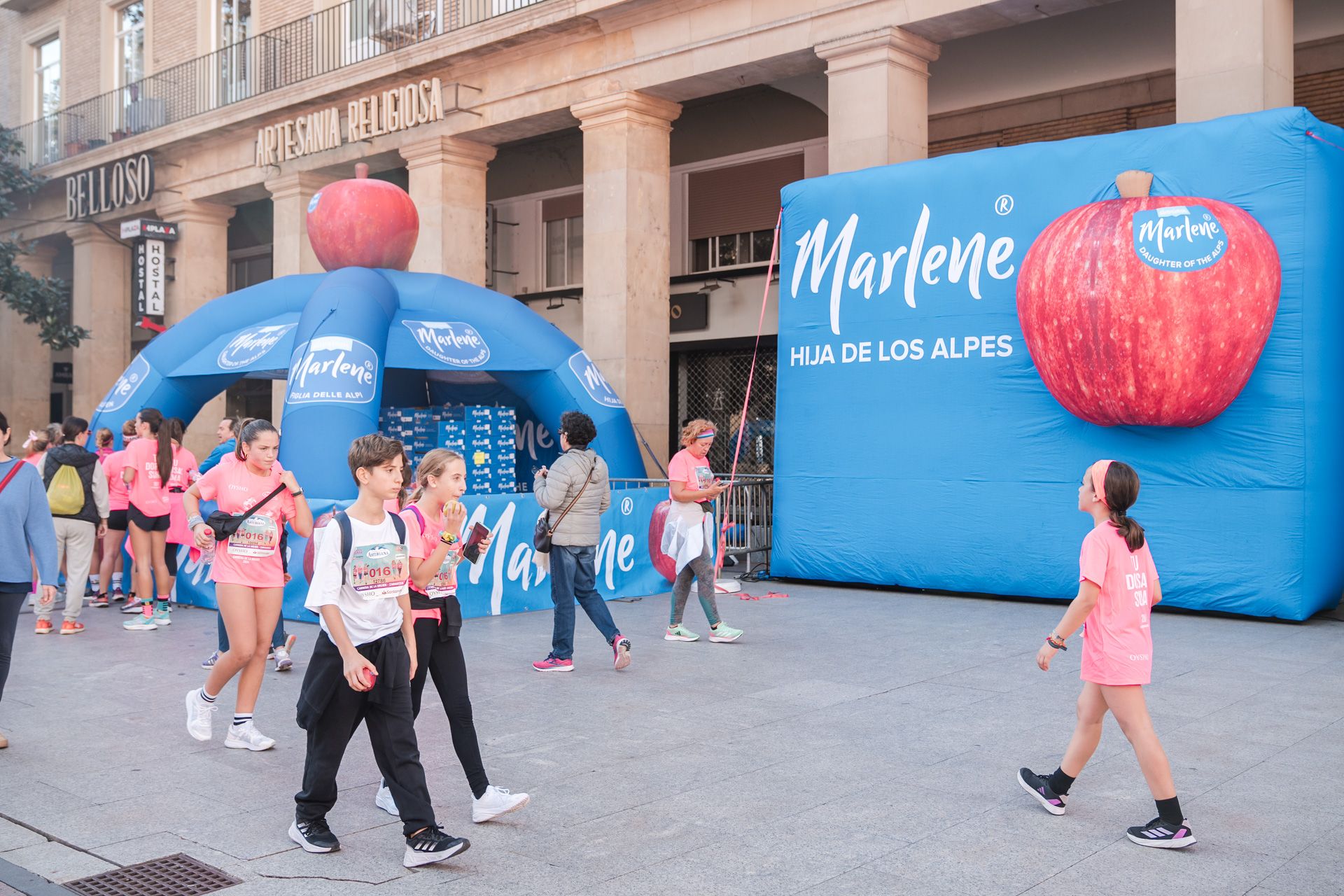 Las mejores fotos de la Carrera de la Mujer Central Lechera Asturiana de Zaragoza 2024 283