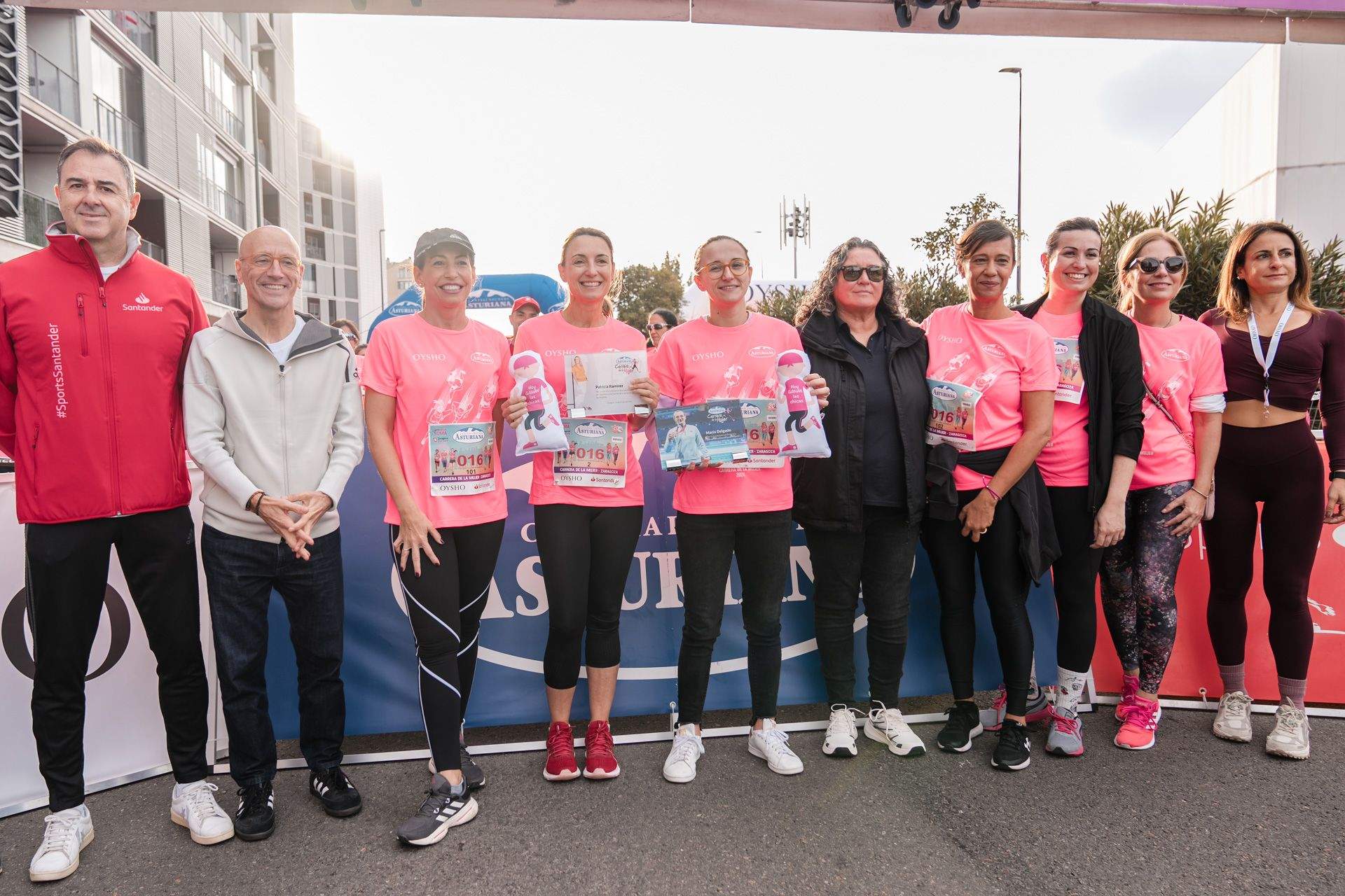 Las mejores fotos de la Carrera de la Mujer Central Lechera Asturiana de Zaragoza 2024 57